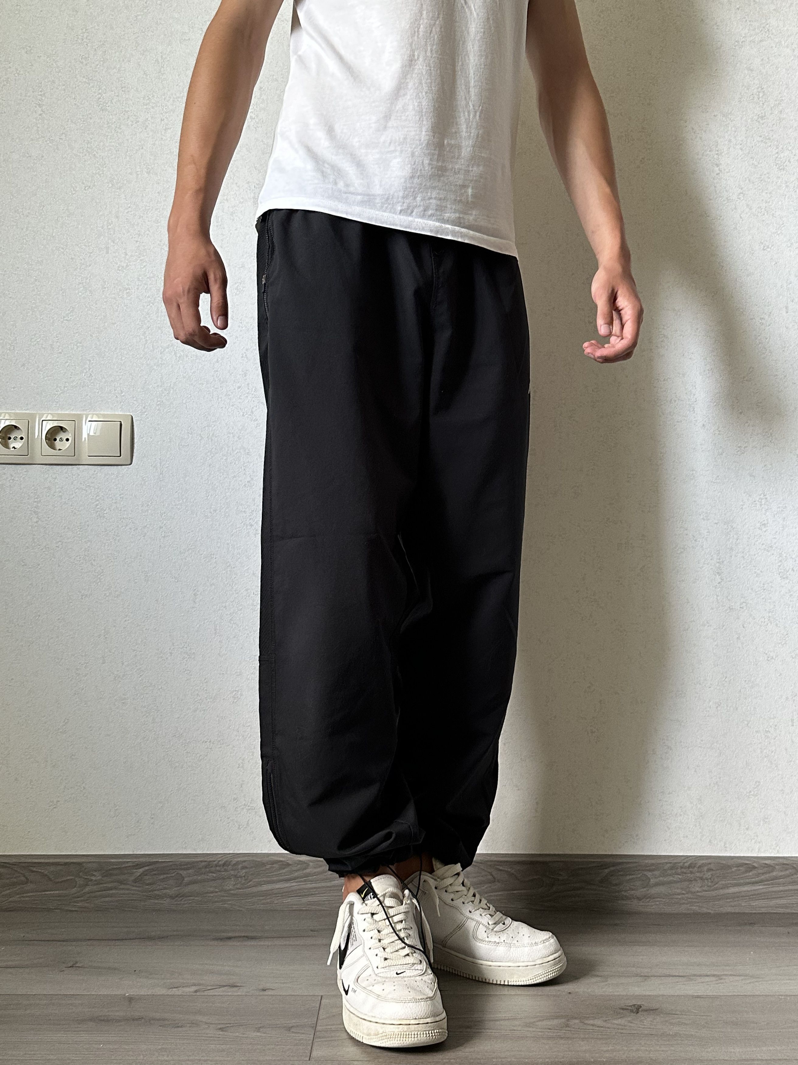 Nike NIKE BAGGY NYLON TRACK PANTS VINTAGE Size US 34 / EU 50 - 9 Thumbnail