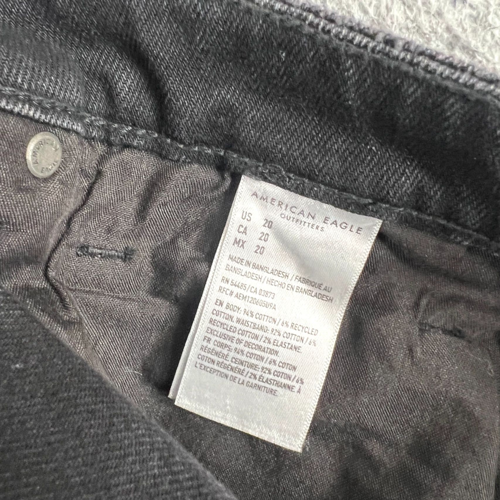 American Eagle Outfitters American Eagle Shorts Adult 20 Black Wash NWT High Rise Womens Size 42" / US 20 - 4 Thumbnail