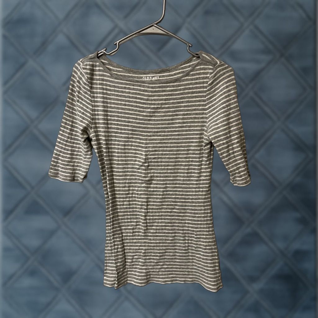 Old Navy Old Navy Top Shirt Womens Medium Gray White Striped Short Sleeve Casual Multicolor Cotton Polyester Spandex Knit Size M / US 6-8 / IT 42-44 - 1 Thumbnail