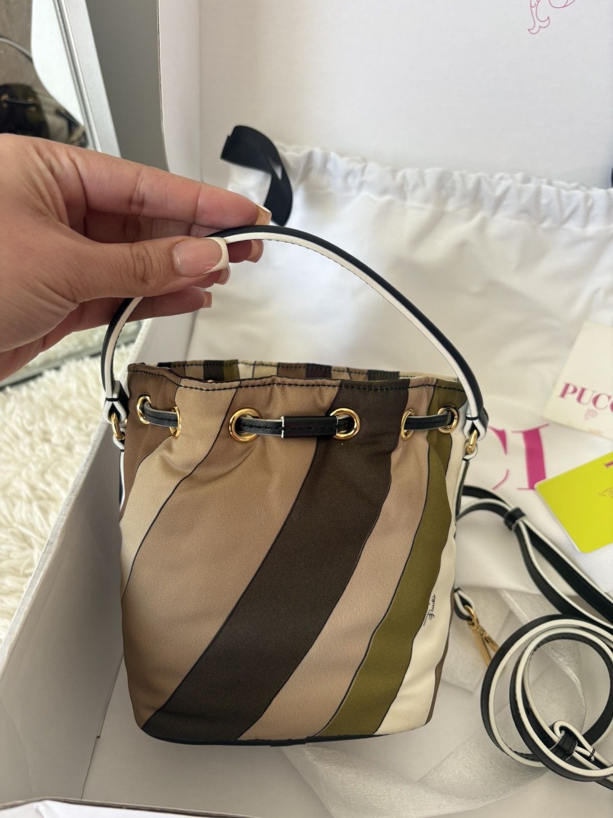 Emilio Pucci Emilio Pucci Yummy Bucket Bag Size ONE SIZE - 4 Thumbnail