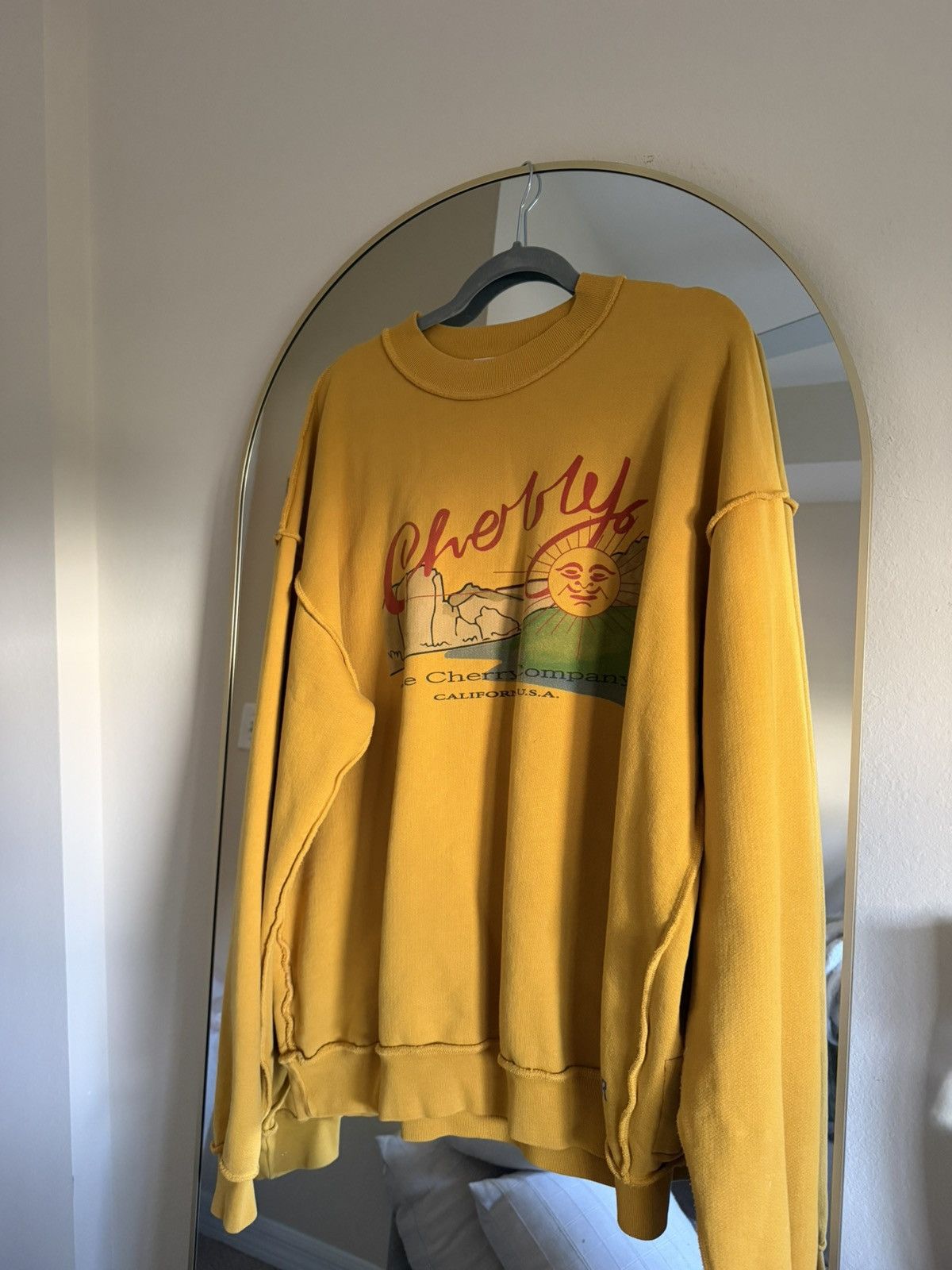Cherry LA Cherry LA California Sun Graphic Crewneck Size US L / EU 52-54 / 3 - 1 Thumbnail