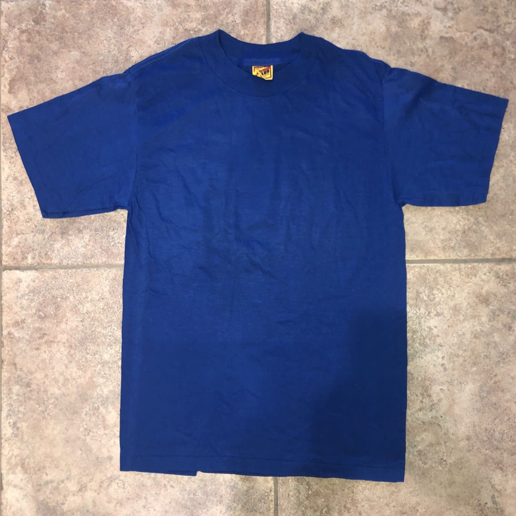 Vintage VTG Single Stitch Tplus Blue Mustang Logo USA MADE T-Shirt Mens Size L Blue Mustang Logo USA Made T-Shirt Mens L Size US L / EU 52-54 / 3 - 2 Thumbnail