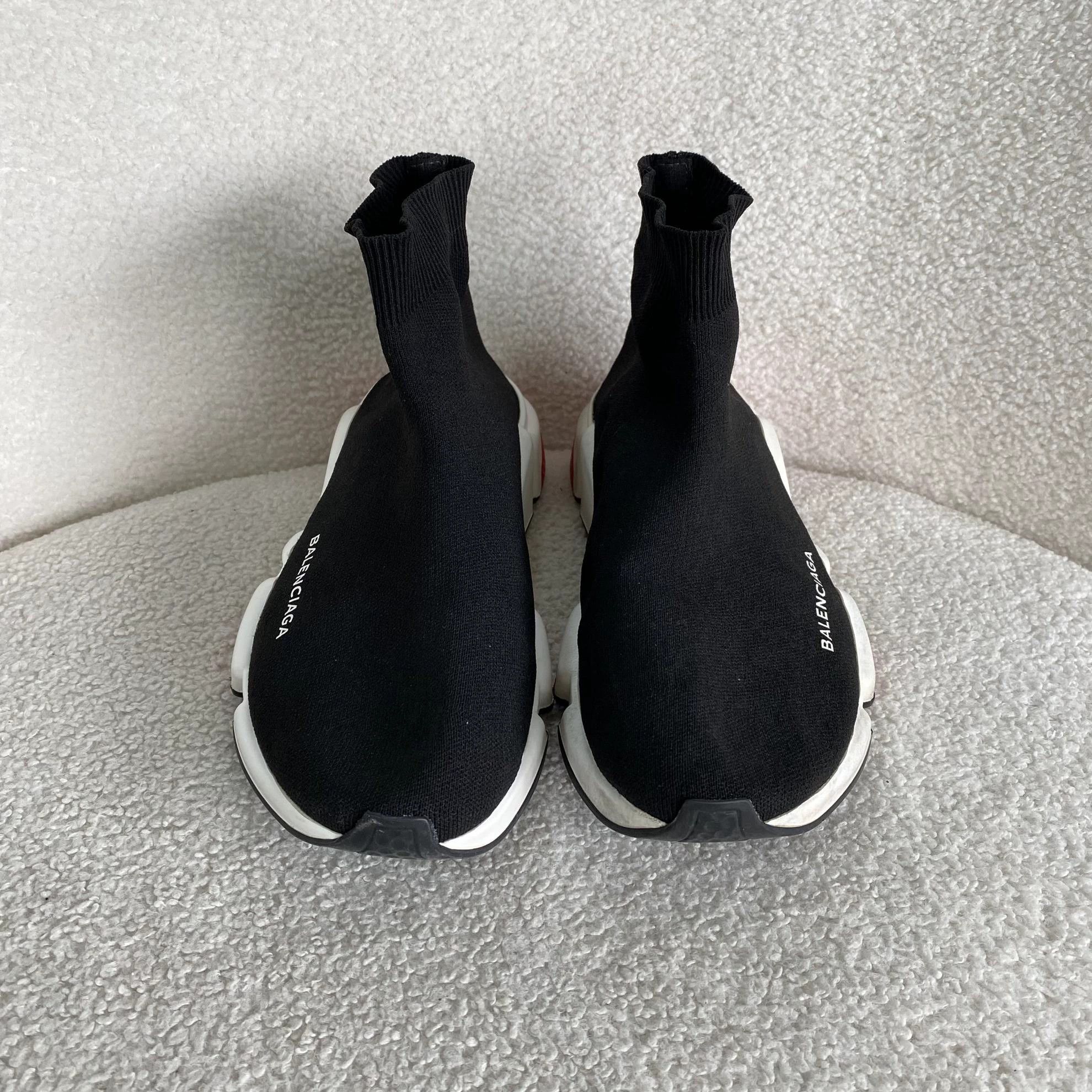 Balenciaga Balenciaga Black Logo Sneakers Size 41 Size US 8 / EU 41 - 1 Thumbnail