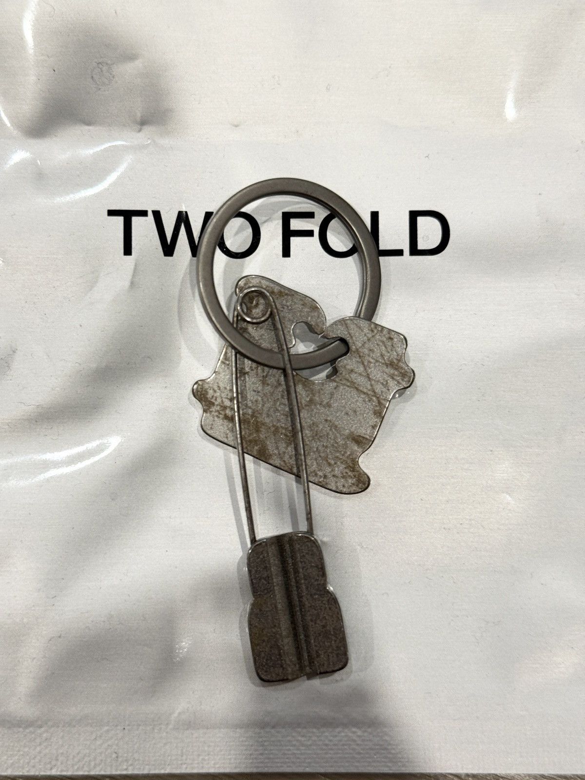 Vintage RARE! Two Fold LA Pin Keychain Size ONE SIZE - 3 Thumbnail