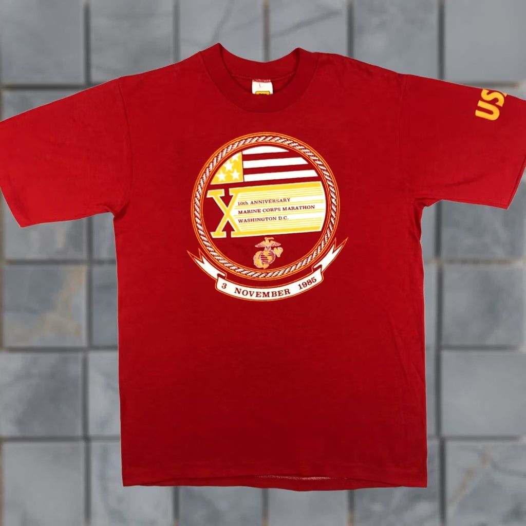 Velva Sheen vtg 1985 USMC UNITED STATES MARINE CORPS MARATHON T-Shirt XS single stitch Men Red 80s 90s USA Patriotic Marine T-Shirt Mens XS Red USMC Marathon Size US XS / EU 42 / 0 - 1 Thumbnail