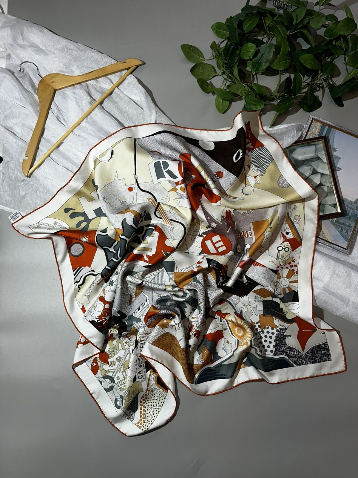 Hermes Authentic HERMES ScarfCarre 90 CA DECOIFFE 100% Silk Japan Size ONE SIZE - 2 Thumbnail