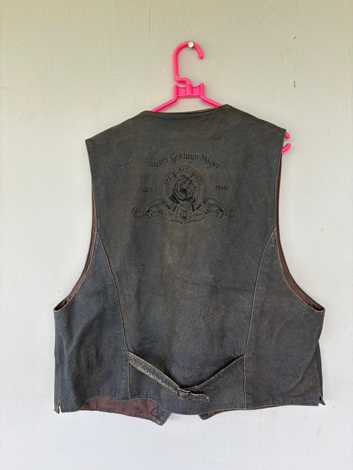 Other Vintage MGM Metro Goldwyn Mayer leather Vest Design Size US M / EU 48-50 / 2 - 4 Thumbnail