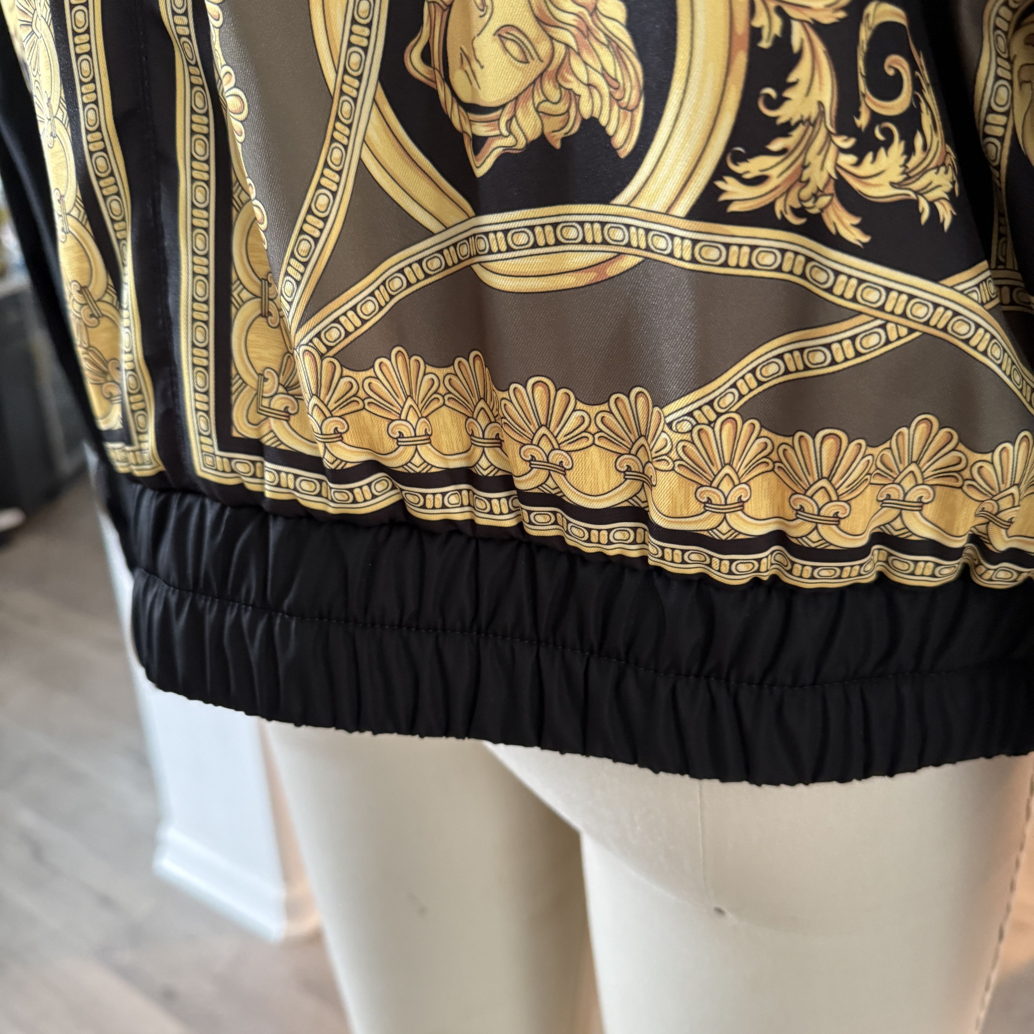 Versace Versace Bomber Jacket Black Heritage Print on back, 56 Size US XL / EU 56 / 4 - 22 Thumbnail