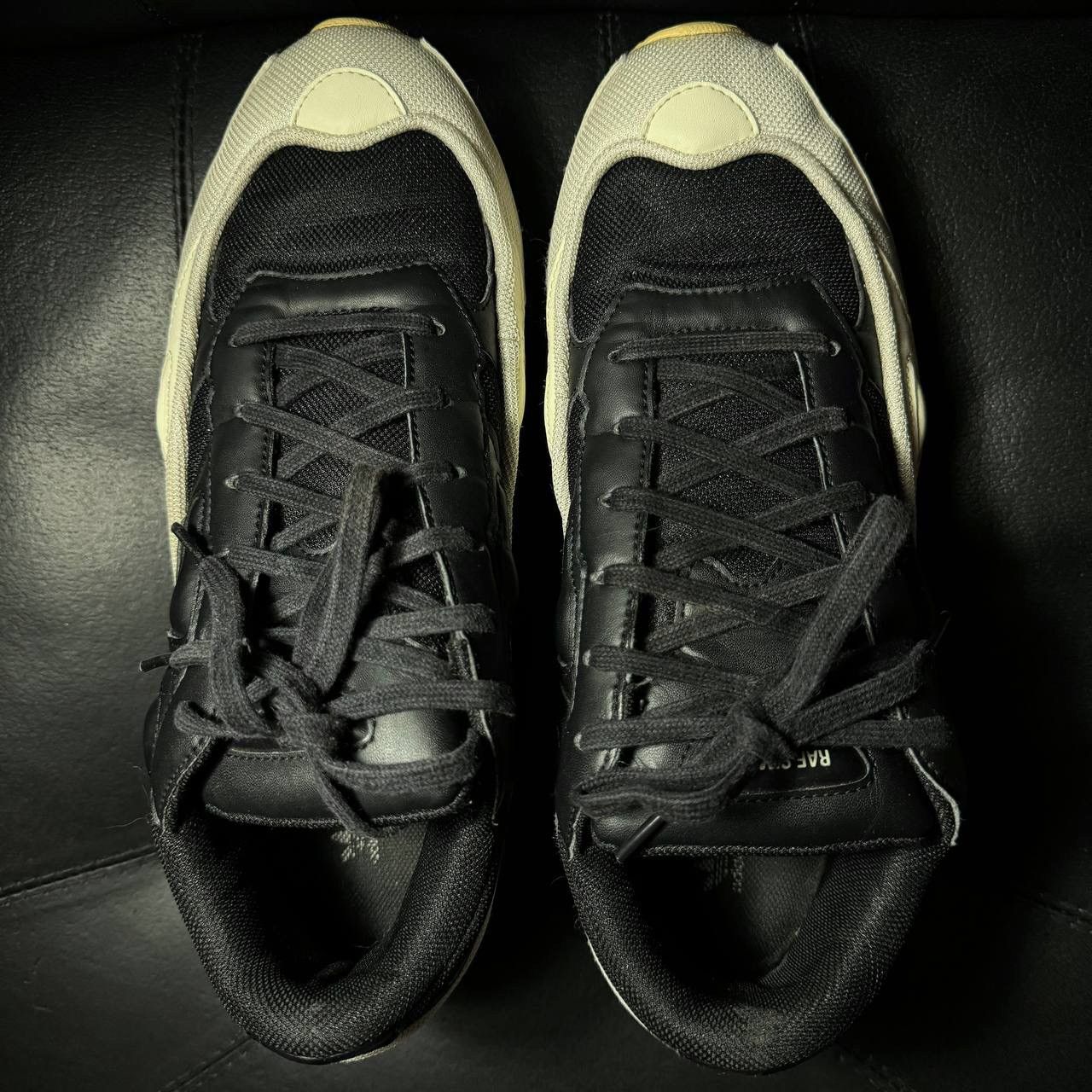 Adidas × Raf Simons sneakers Adidas Raf Simons Ozweego Cream white FW18 Size US 10 / EU 43 - 4 Thumbnail
