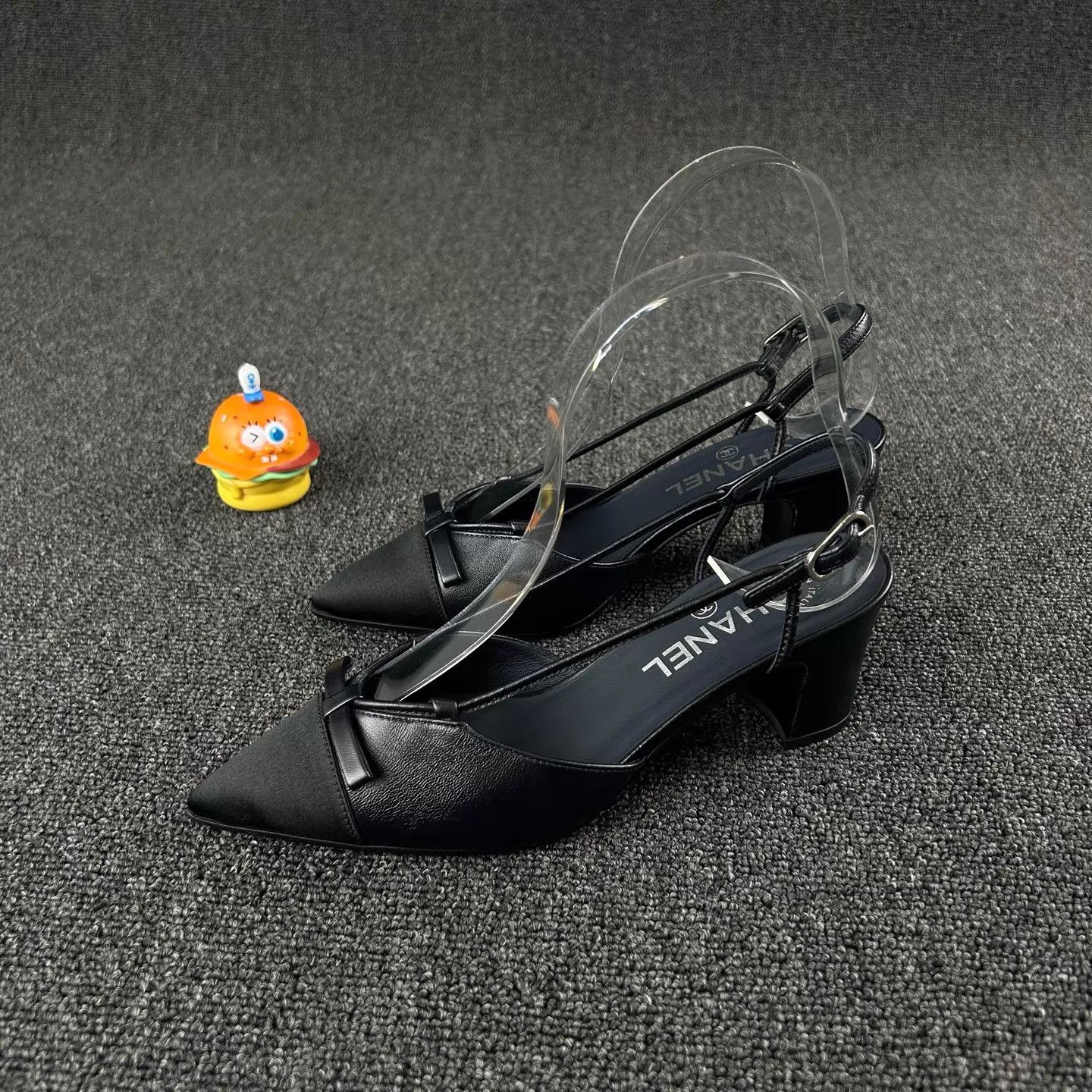 Chanel Chanel Women's New Black Pointed Toe Bow Pumps 36 Size US 5.5 / IT 35.5 - 1 Thumbnail