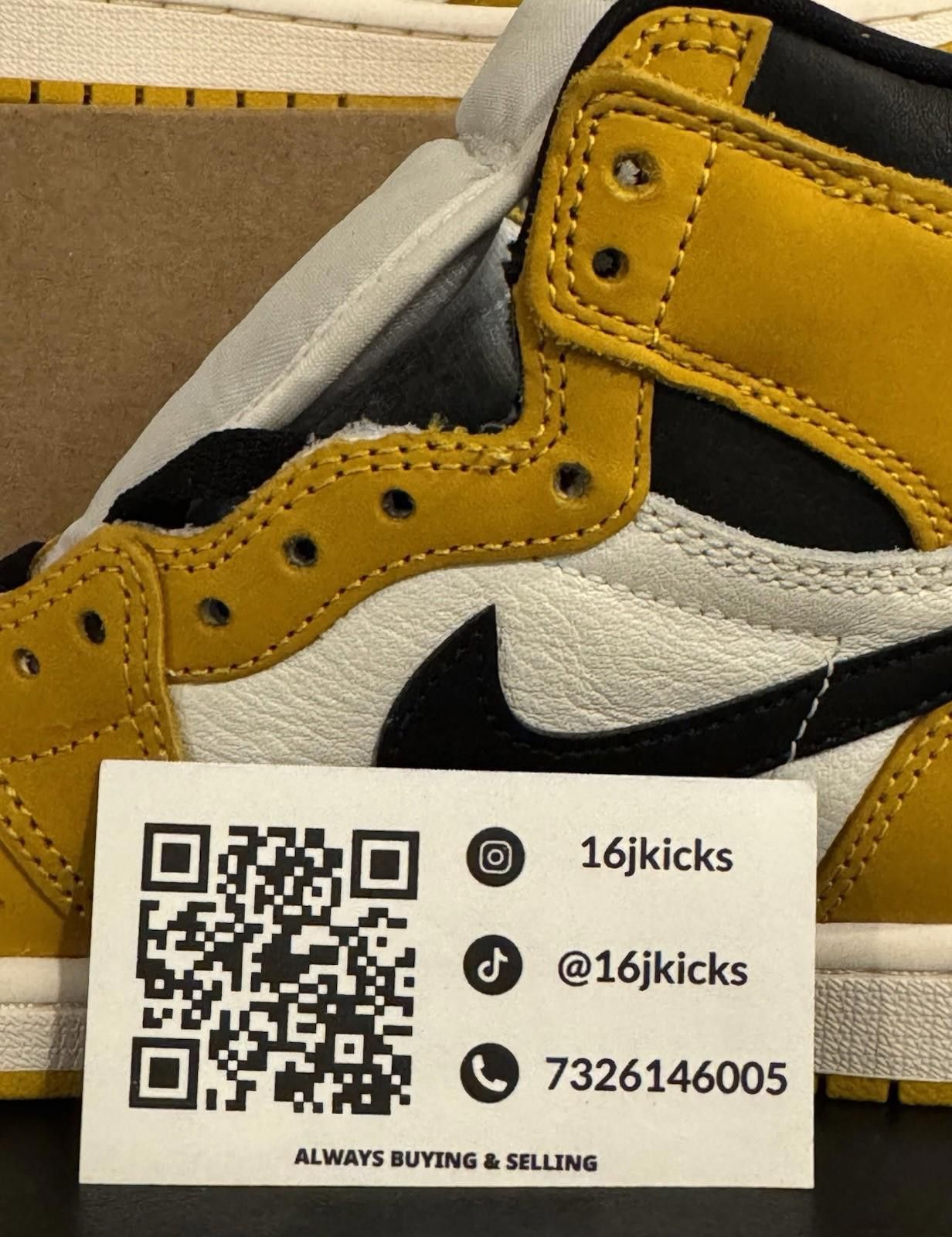 Jordan Brand Size 4.5 Mens Jordan 1 Retro High OG Yellow Ochre Size US 5 / EU 37 - 2 Thumbnail