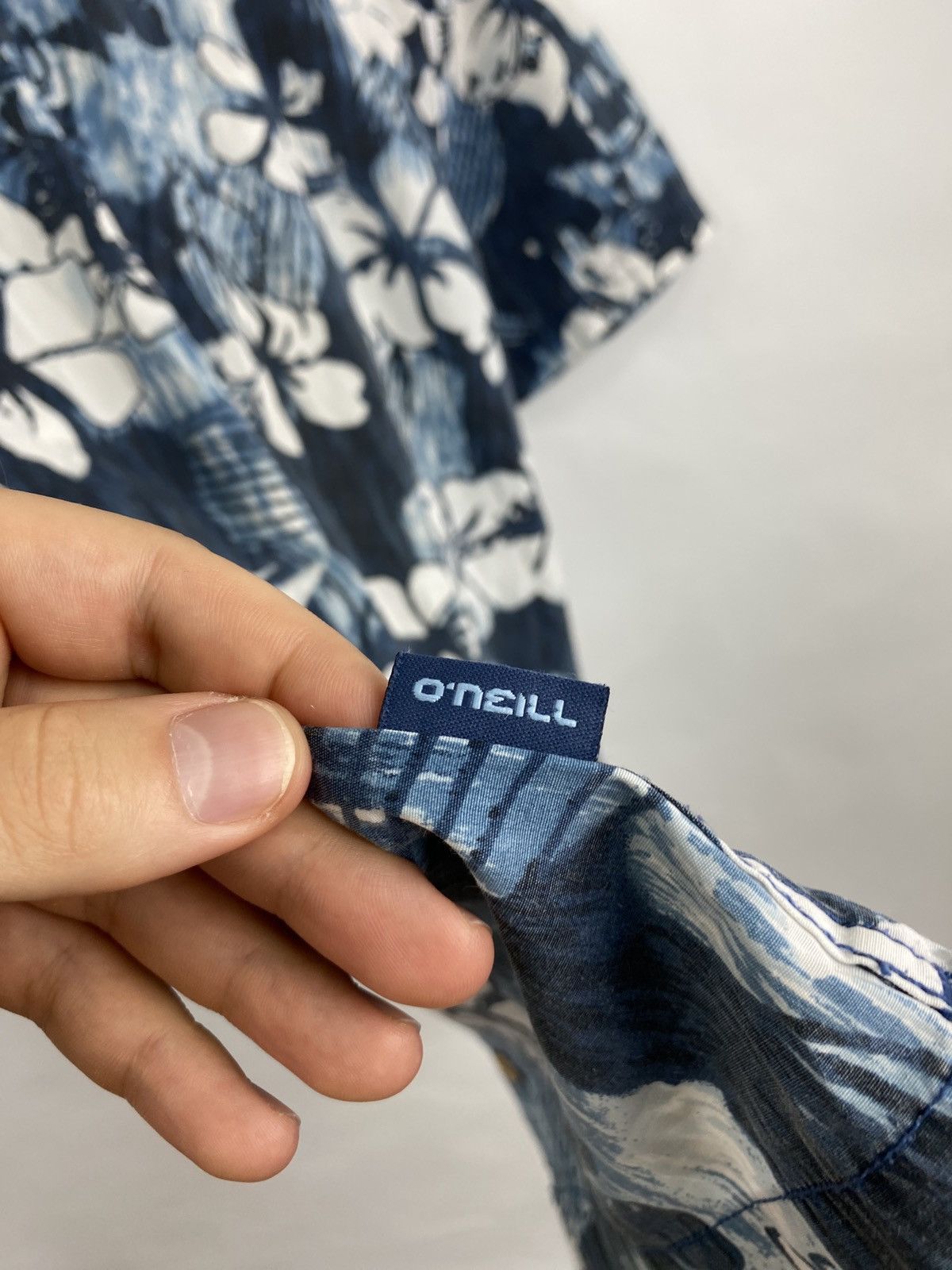 O'Neill 🇺🇸 Vintage 90s O’Neill Hawaiian shirt rare surf style Y2K Size US L / EU 52-54 / 3 - 10 Thumbnail
