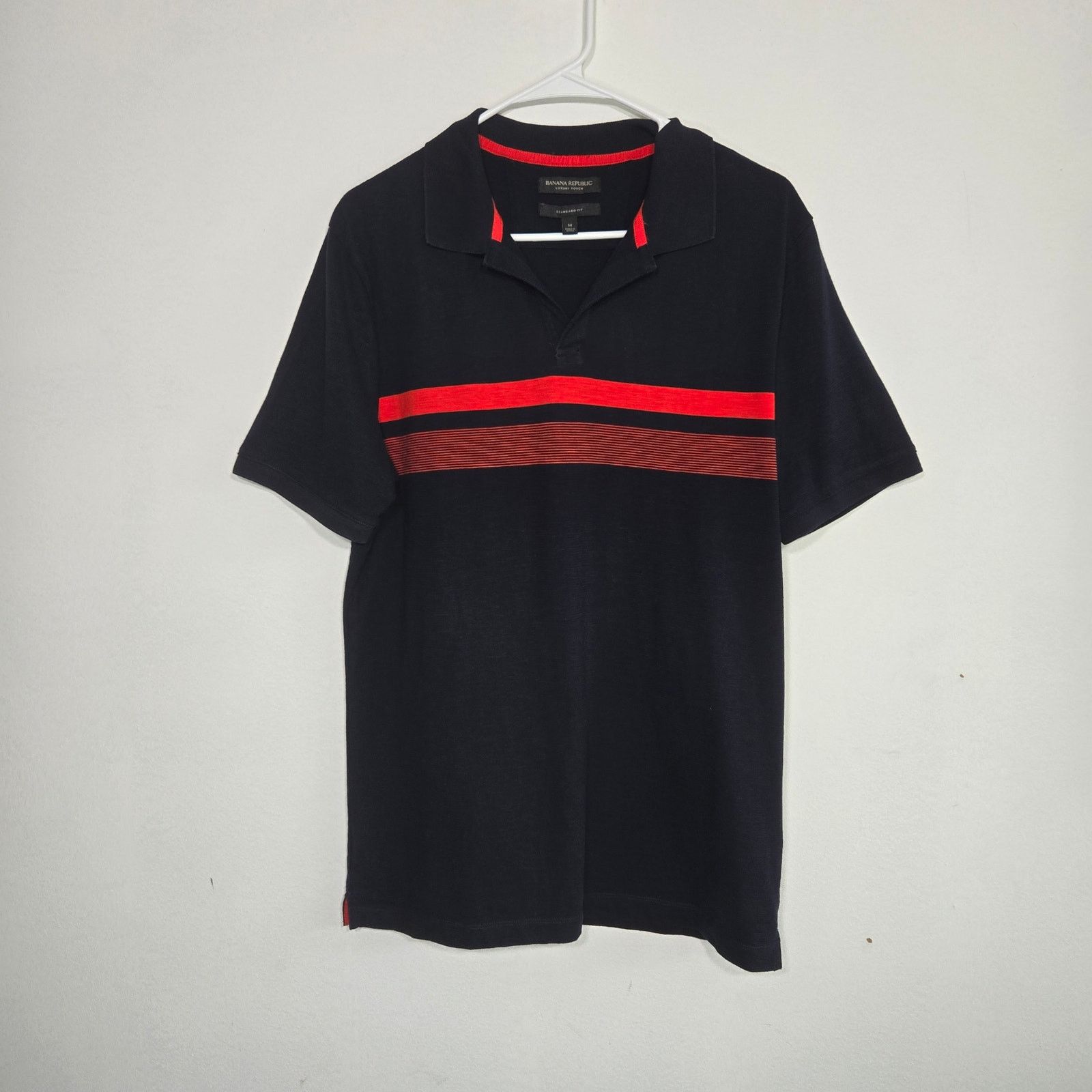 Banana Republic Banana Republic Men's Luxury Touch Polo. Size Medium Size US M / EU 48-50 / 2 - 1 Thumbnail