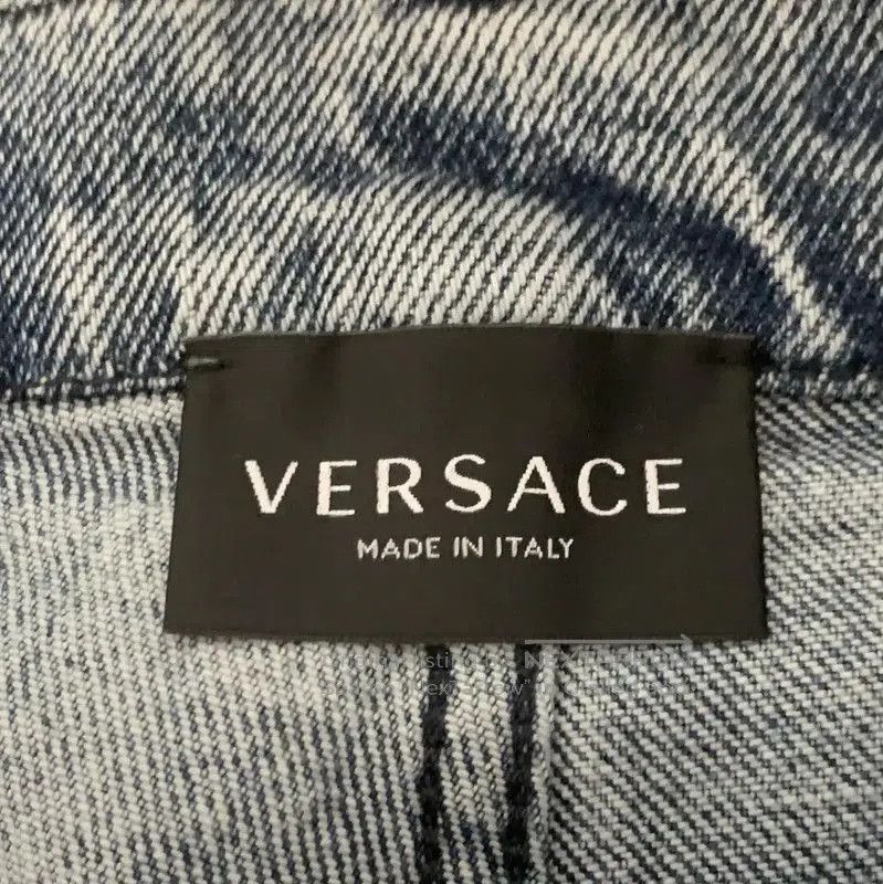 Versace Versace Blue Cotton Women's Denim Pants . Size 22" - 3 Thumbnail