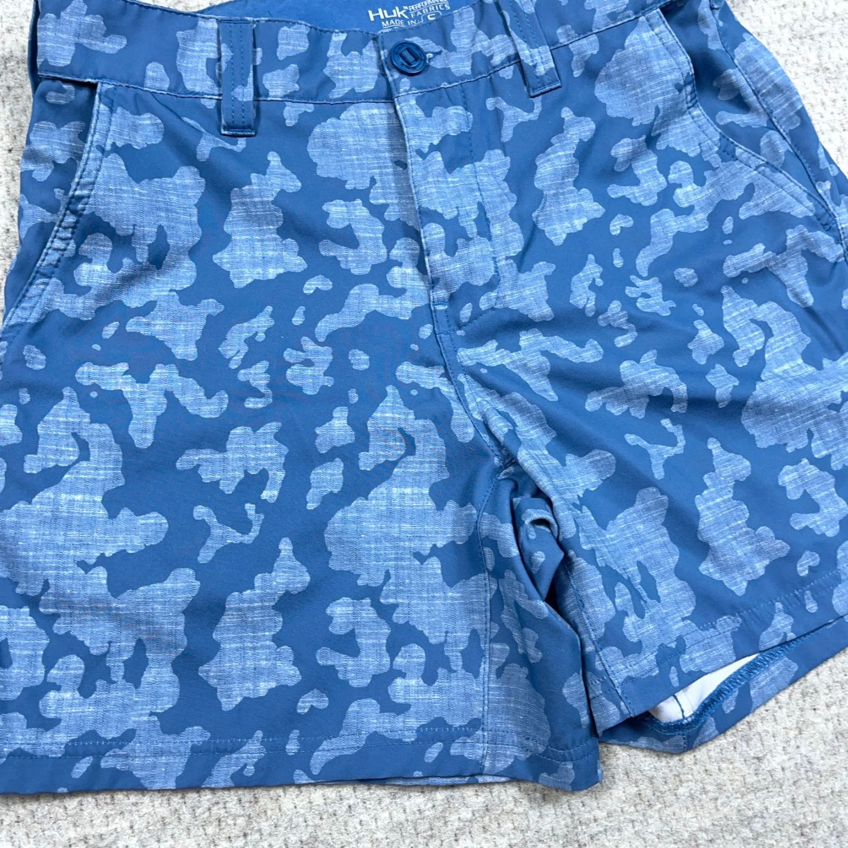 Vintage Huk Shorts Men Small Blue Camo Chino Performance Hiking 6" Inseam Fishing Size US 29 - 4 Thumbnail
