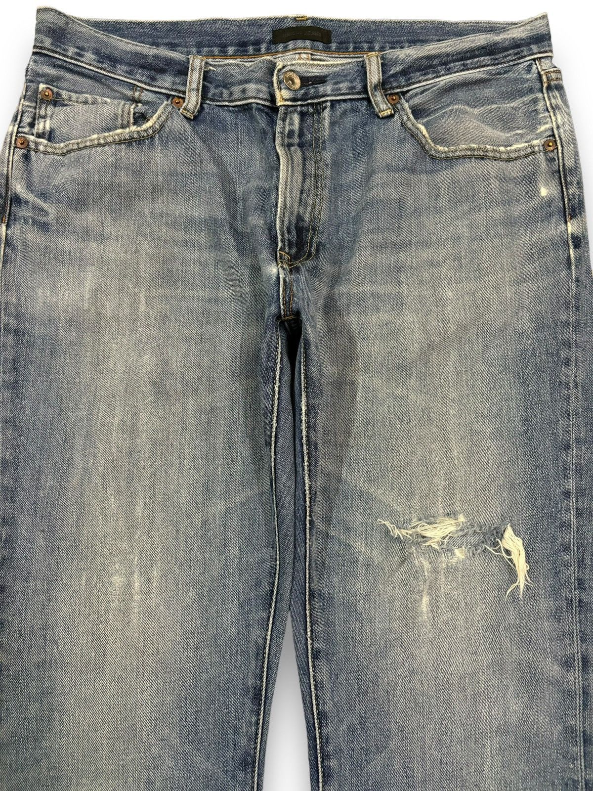 Uniqlo Vintage Y2K Uniqlo Blue Wash Loose Fit Distressed Jeans Size US 35 - 3 Thumbnail