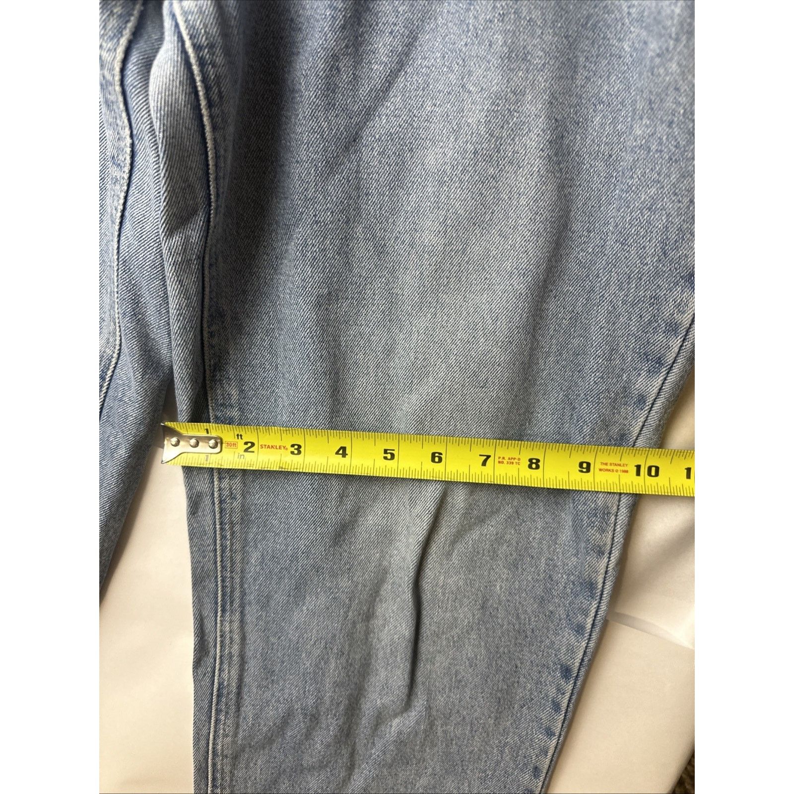 Tommy Hilfiger Vintage Tommy Hilfiger Jeans Sz 34 Light Wash Tapered Size US 34 / EU 50 - 5 Thumbnail