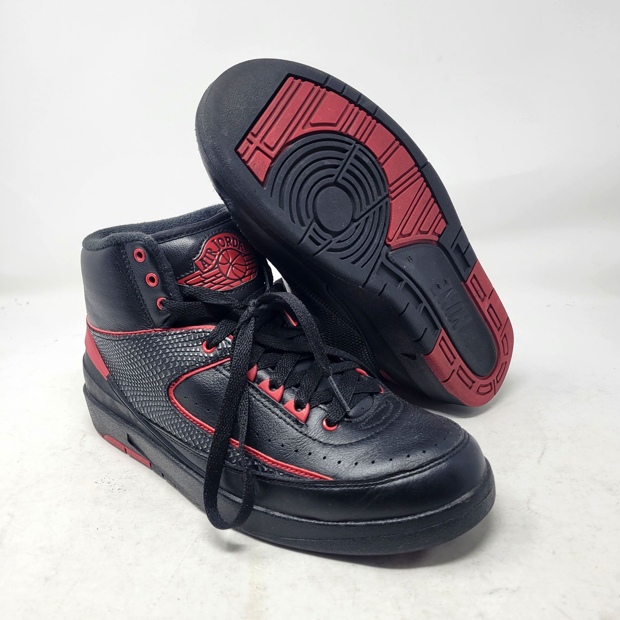 Jordan 2 bred clearance