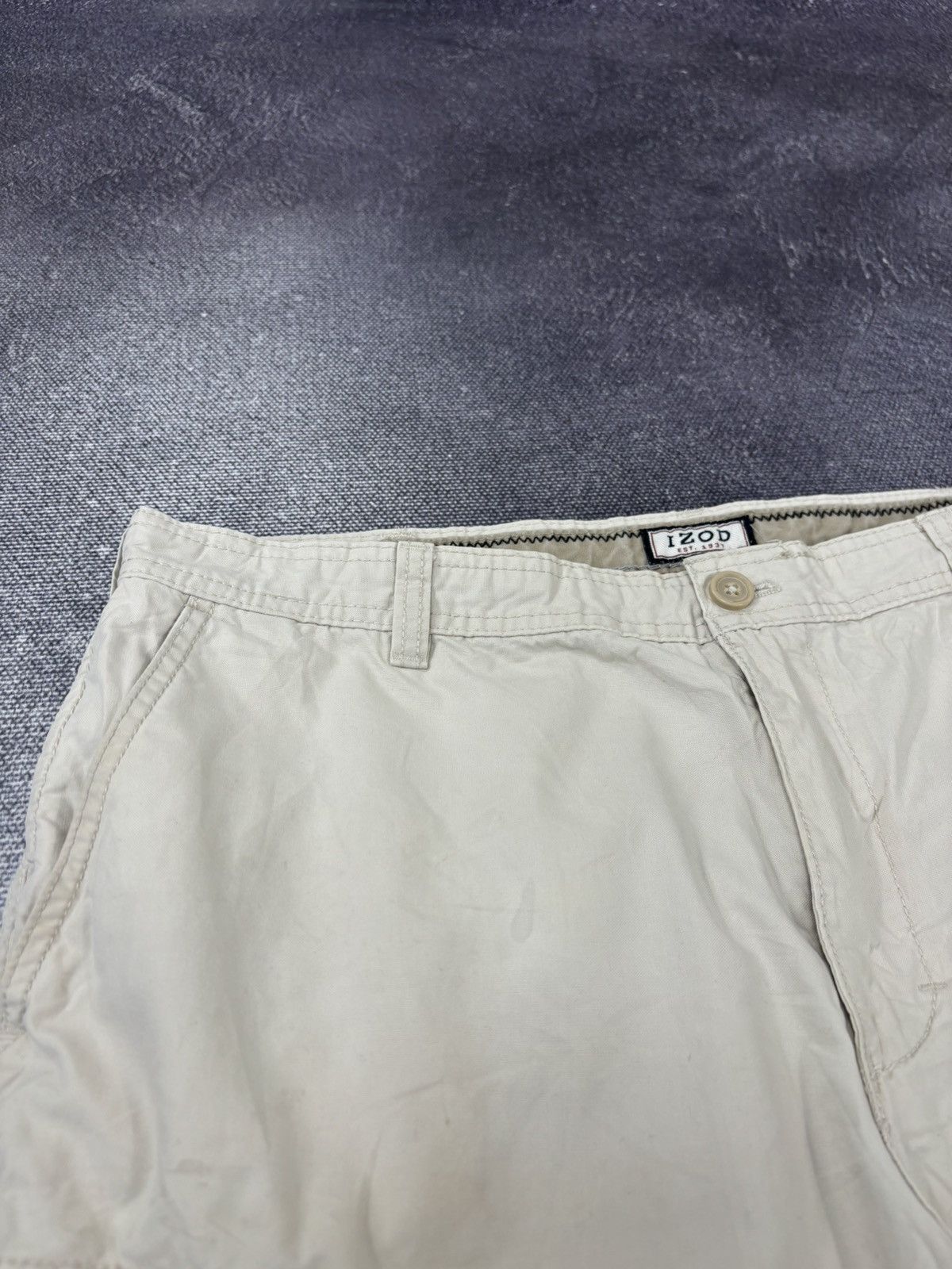Izod Vintage Izod 2000s Wide Leg Skate Hype Baggy Cargo Shorts Size US 36 / EU 52 - 8 Thumbnail