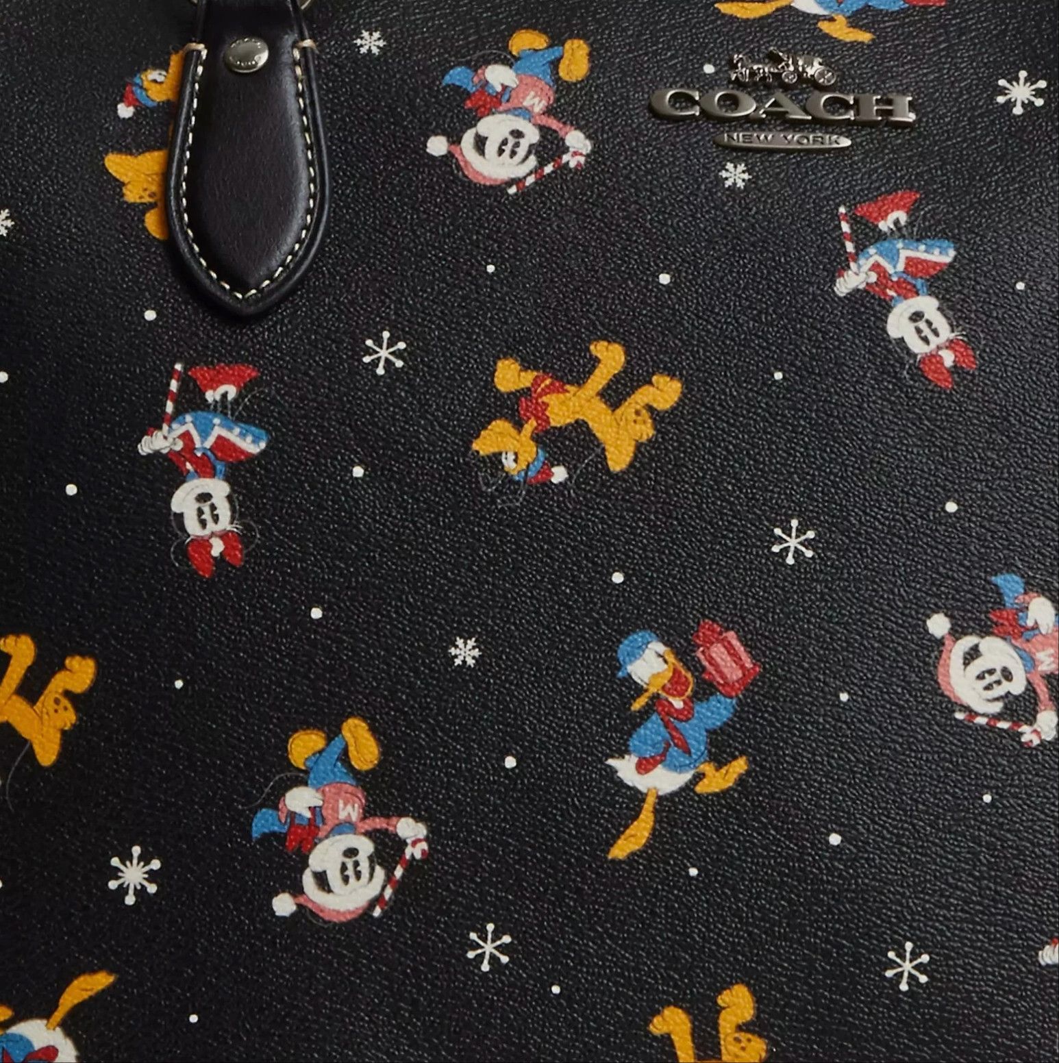 Coach NWT Disney X Coach Gallery Tote With Holiday Print CM189 Size ONE SIZE - 11 Thumbnail