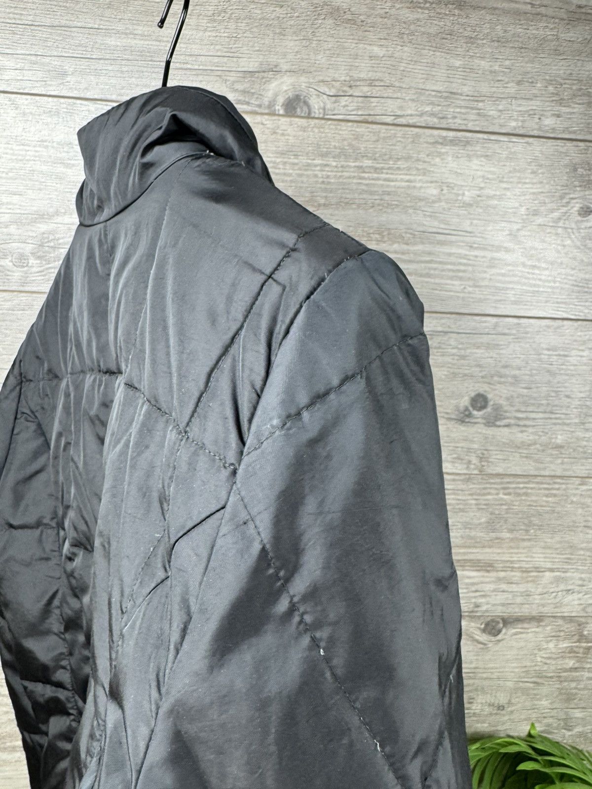 Burberry Burberry London Vintage Down Jacket Puffer size L Size L / US 10 / IT 46 - 15 Thumbnail
