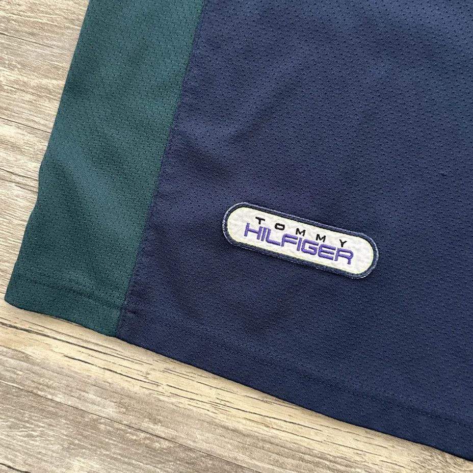 Tommy Hilfiger Vintage Tommy Hilfiger Athletics Basketball Jersey Tank Top Size US L / EU 52-54 / 3 - 2 Thumbnail