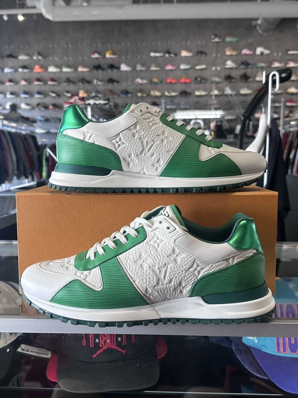 Louis Vuitton Louis Vuitton LV Run Away Sneakers Size 10eu / 11us Size US 10 / EU 43 - 2 Thumbnail