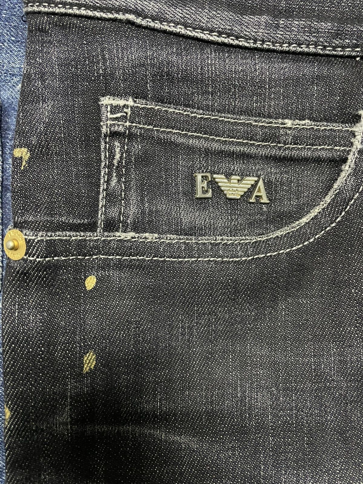 Emporio Armani Emporio Armani Distressed Denim Size US 30 / EU 46 - 15 Thumbnail
