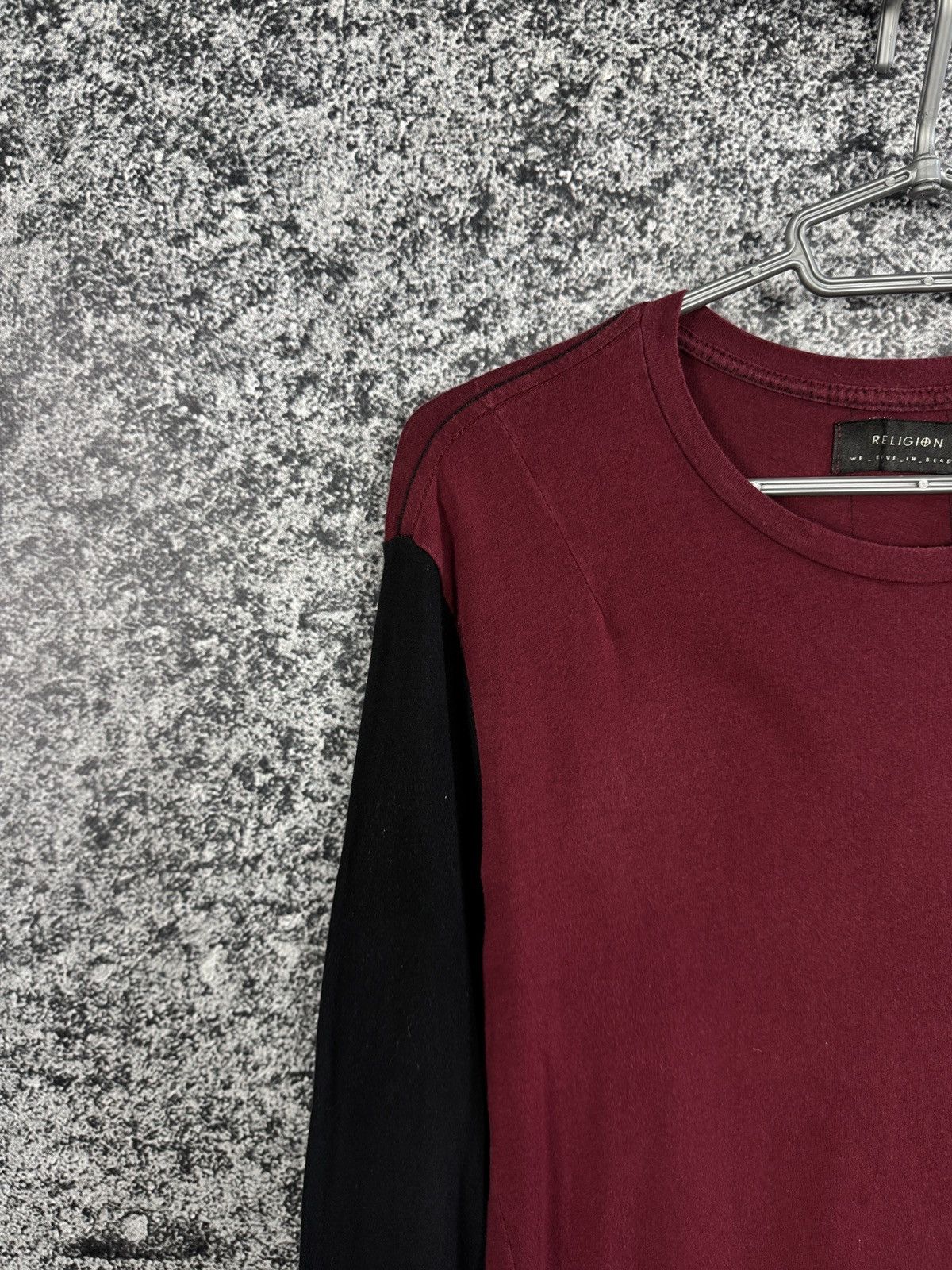 Vintage Mens Religion Long Sleeve T-Shirt Streetwear Size M Medium Size US M / EU 48-50 / 2 - 3 Thumbnail