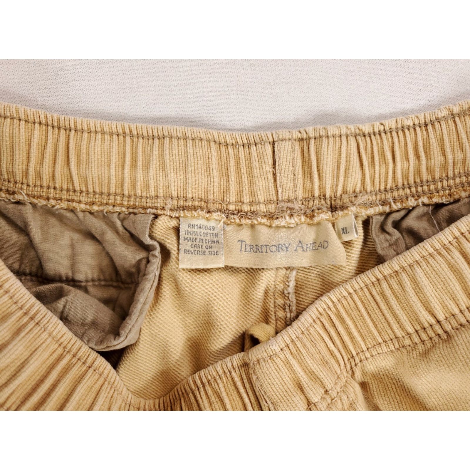 The Territory Ahead Territory Ahead Corduroy Shorts Elastic Drawstring Yellow 37 Inch Waist Mens XL Size US 36 / EU 52 - 2 Thumbnail