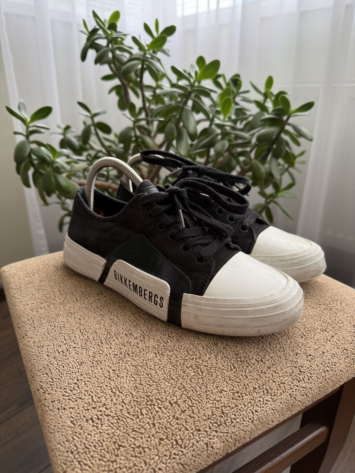 Dirk Bikkembergs Dirk Bikkembergs Black Canvas sneakers Size 38, US 8 Size US 8 / IT 38 - 1 Thumbnail