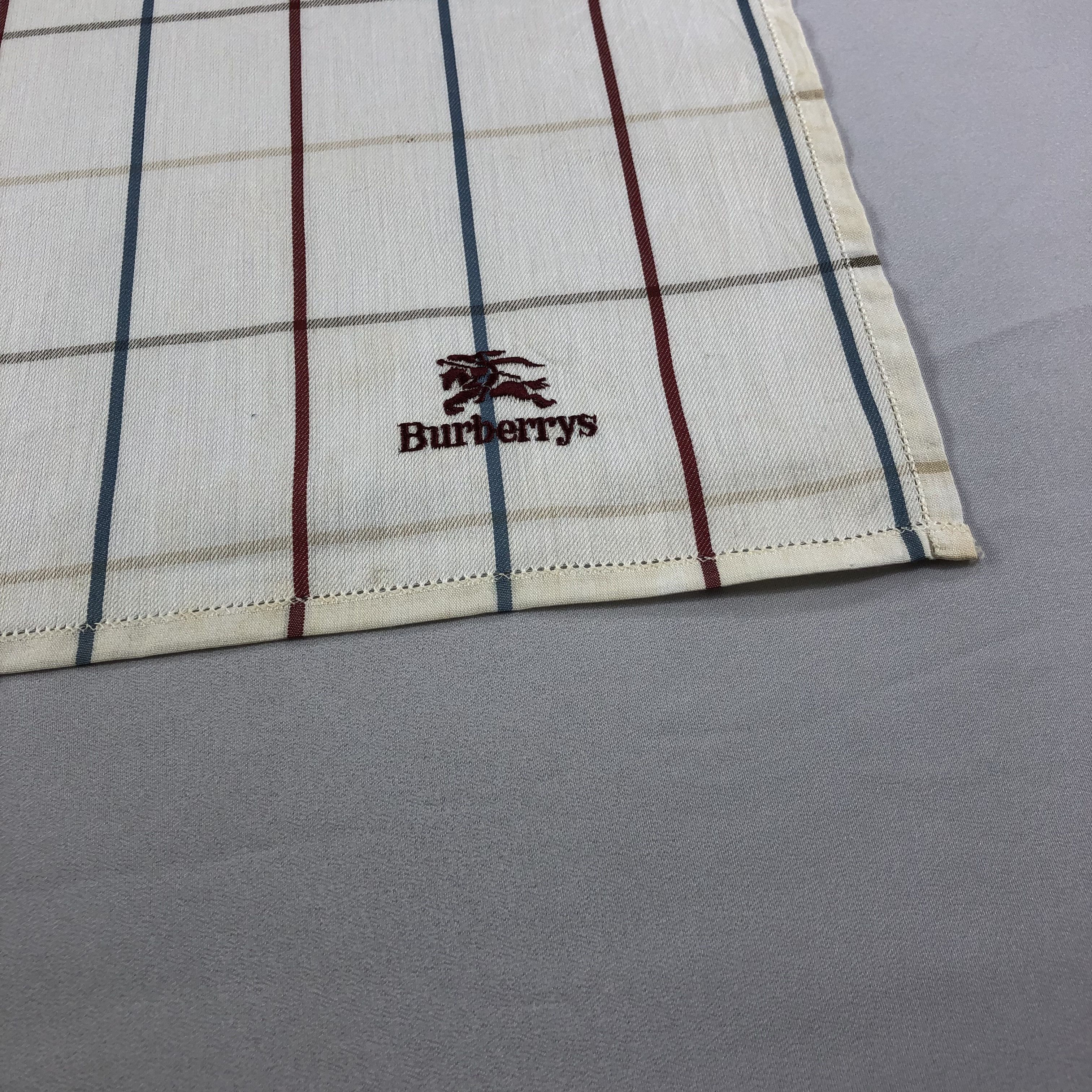 Burberry Burberrys Handkerchief Neckerchief Bandana H2069 Size ONE SIZE - 5 Thumbnail