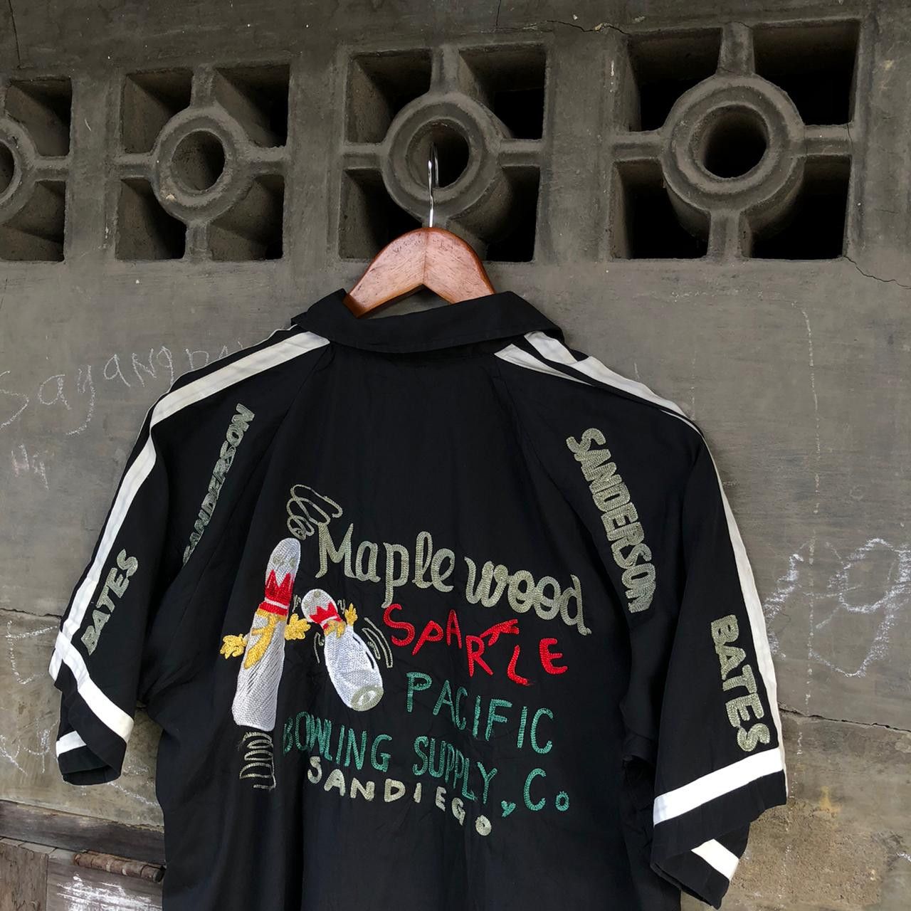 Comme des Garcons Homme × Sun Surf × Toyo Enterprises Bowling Shirt Size US M / EU 48-50 / 2 - 5 Thumbnail