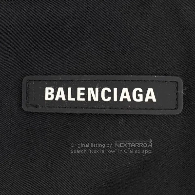 Balenciaga Balenciaga Black logo badge lapel single-breasted long-sle Size XS / US 0-2 / IT 36-38 - 5 Thumbnail