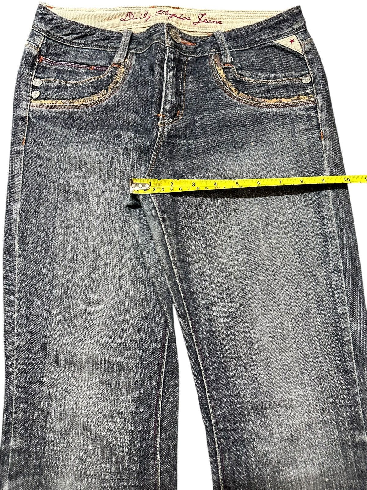 Japanese Brand DJ Jeans With Wideleg Bootcut Style and Faded Wash Size US 28 / EU 44 - 17 Thumbnail