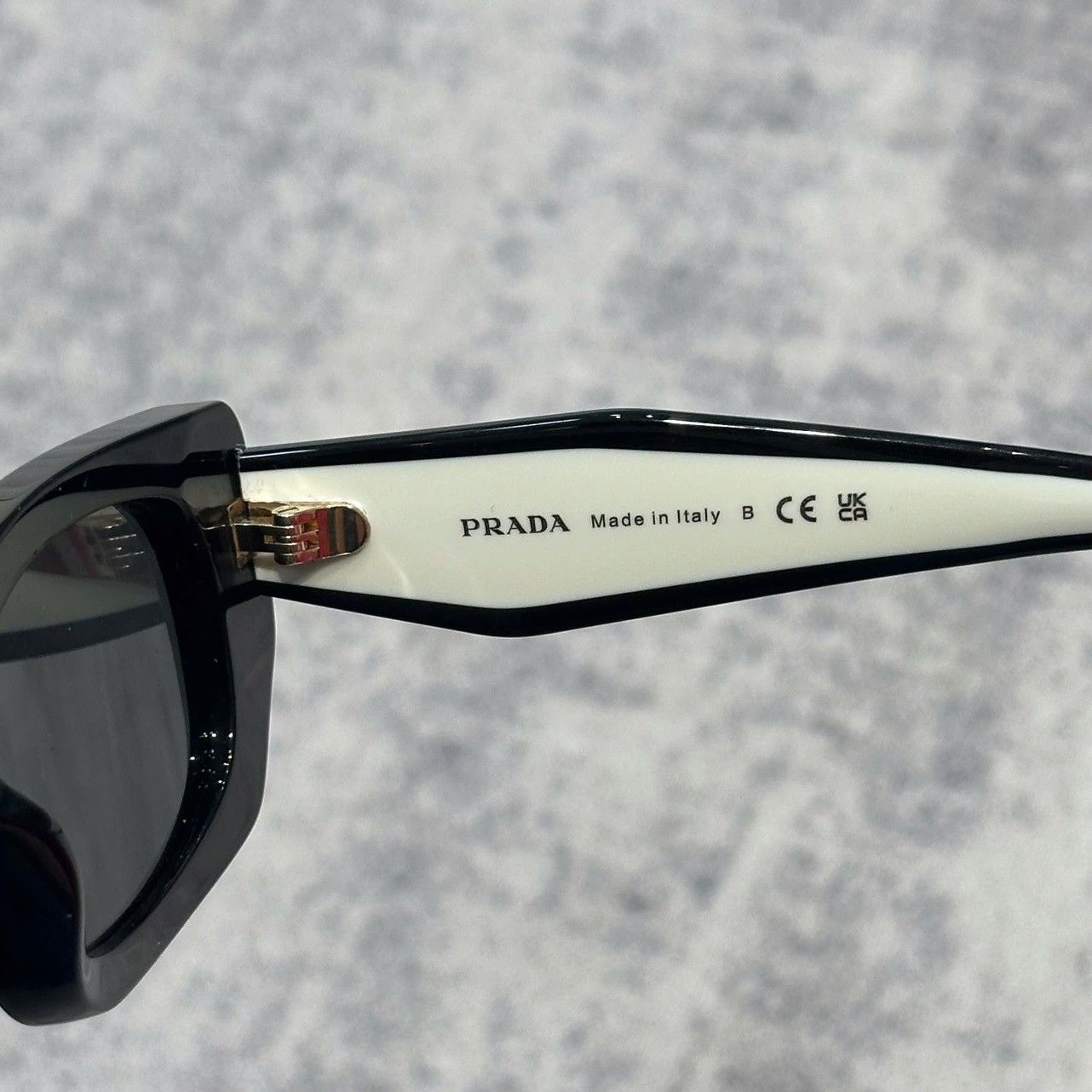 Prada Prada 0PR B05S 09Q08Z Size ONE SIZE - 3 Thumbnail