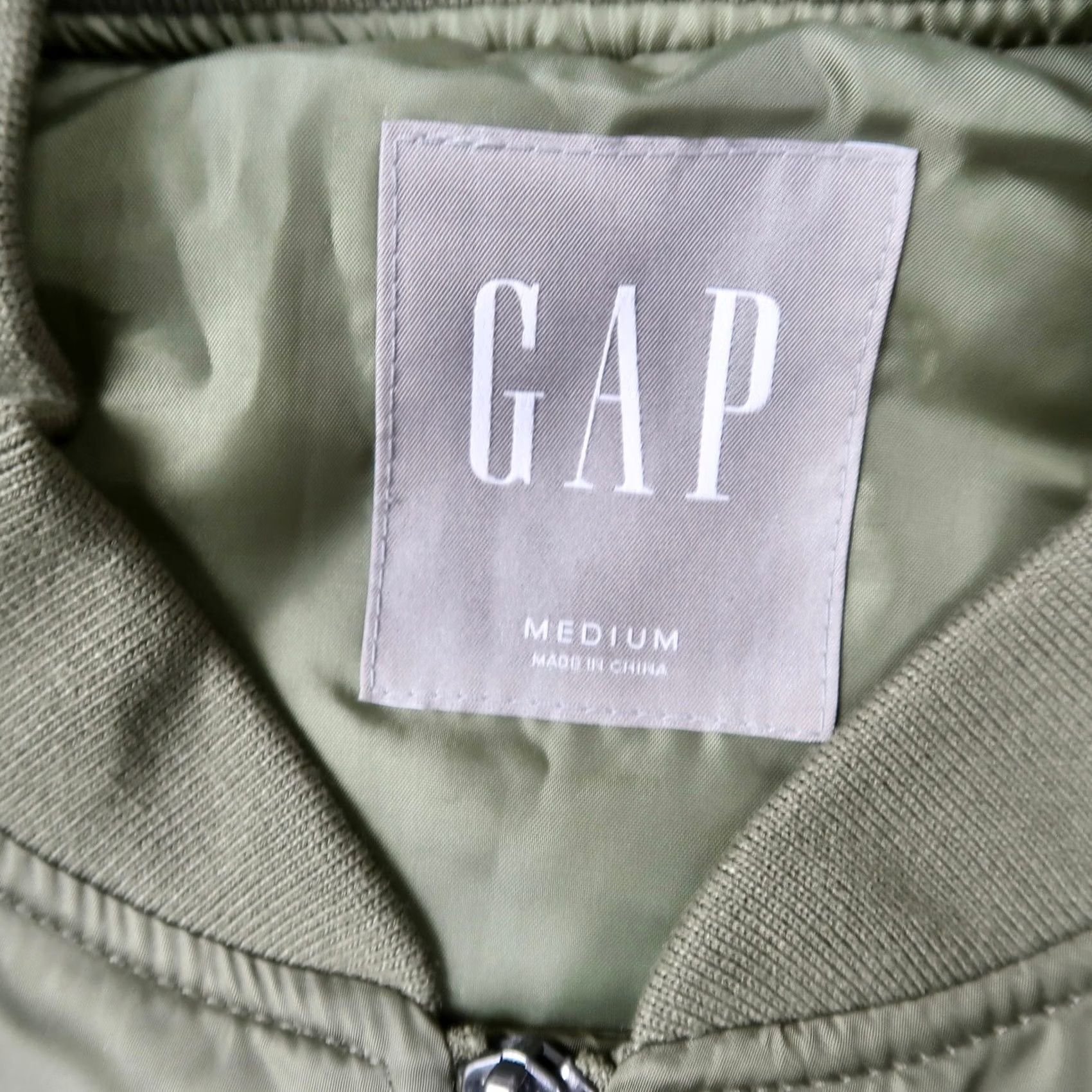 Gap Gap Mens Nylon Bomber Jacket MA-1 Green Full Zip Flight Jacket M Medium Size US M / EU 48-50 / 2 - 5 Thumbnail