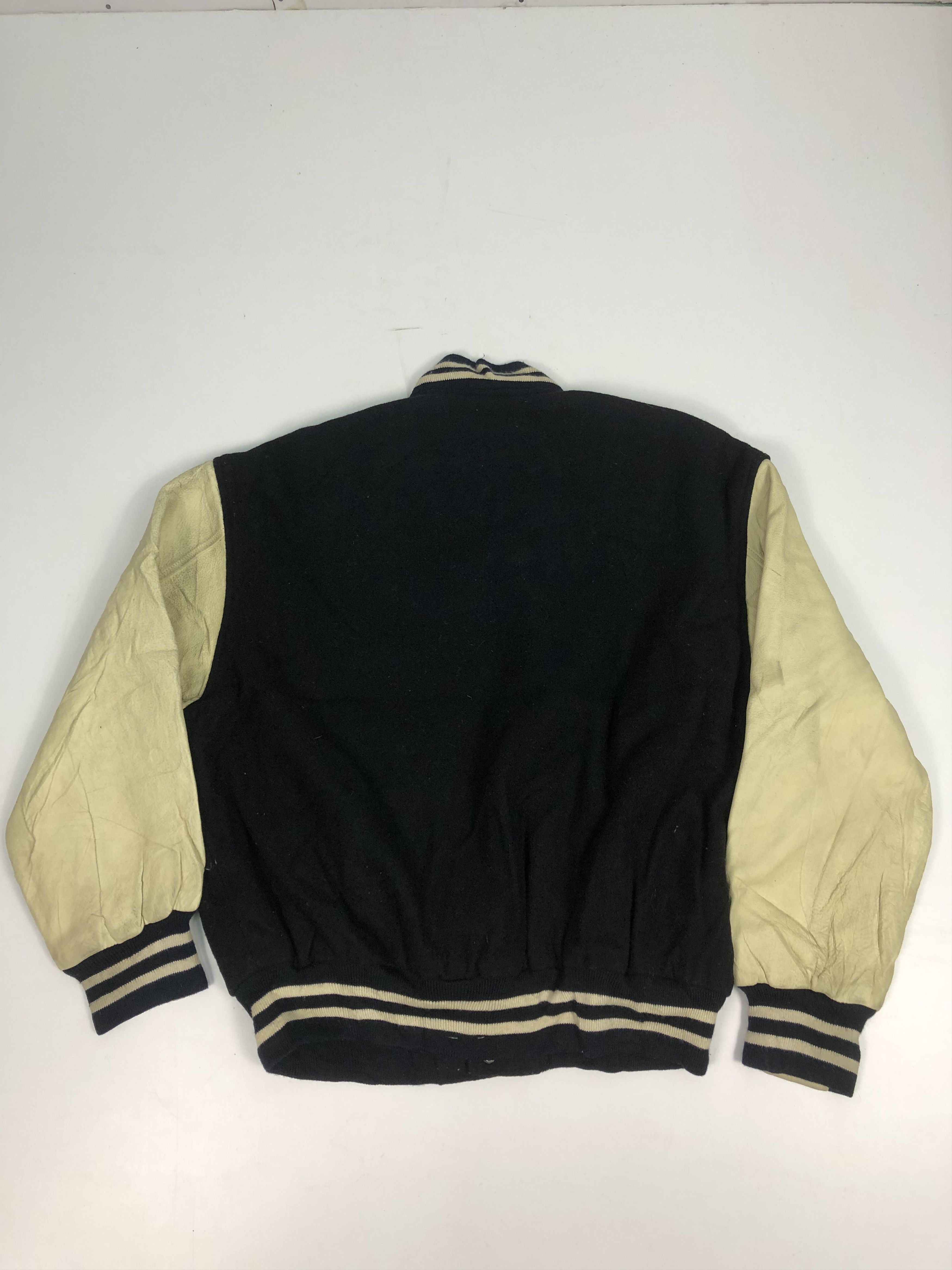 Vintage Vintage 90S Varsity Synthetic Leather Jacket V0114 Size US L / EU 52-54 / 3 - 2 Thumbnail