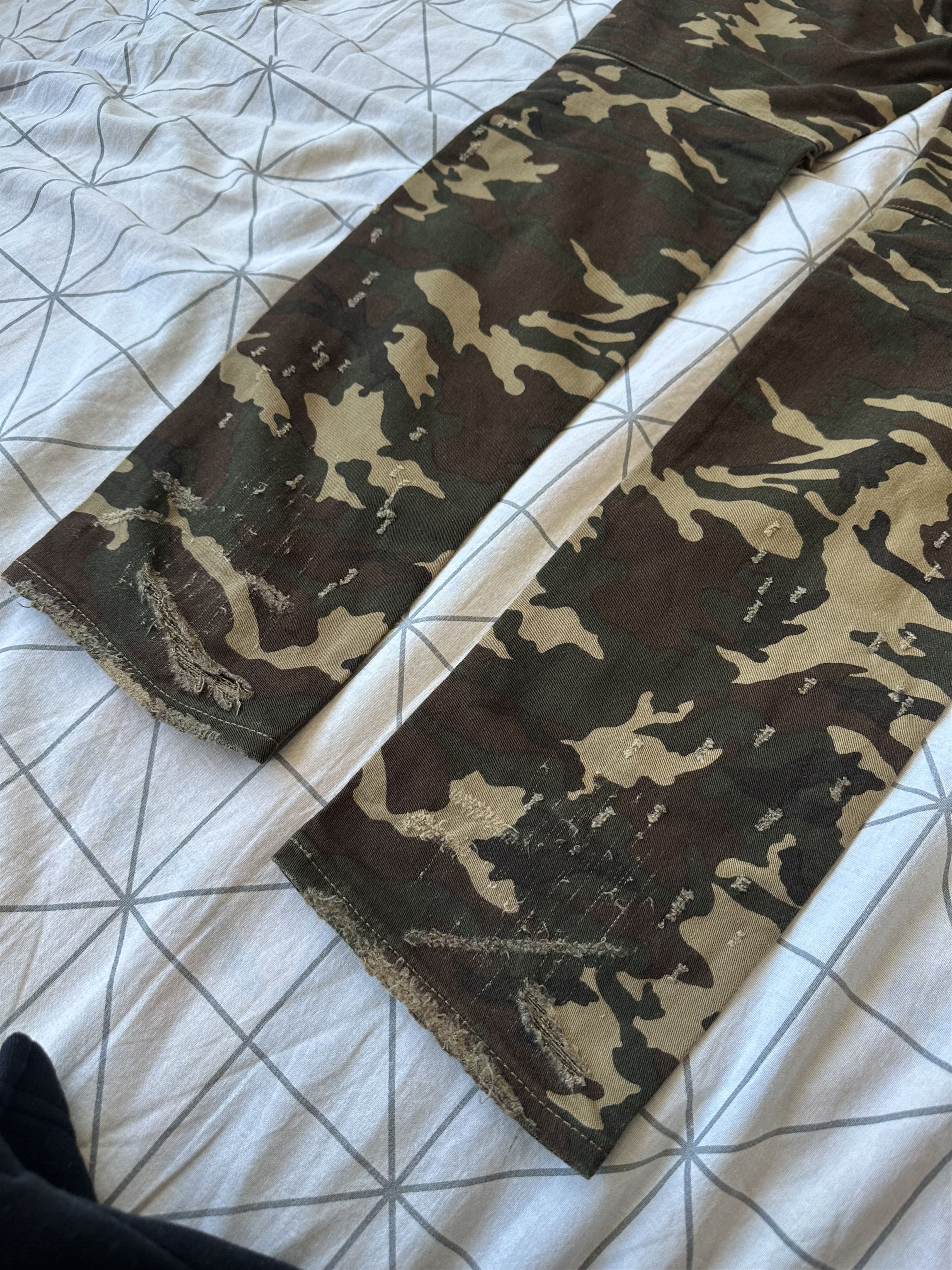 Balmain FW17 Balmain Distressed Camo Biker Denim Oliver Rousteing Size US 32 / EU 48 - 8 Thumbnail
