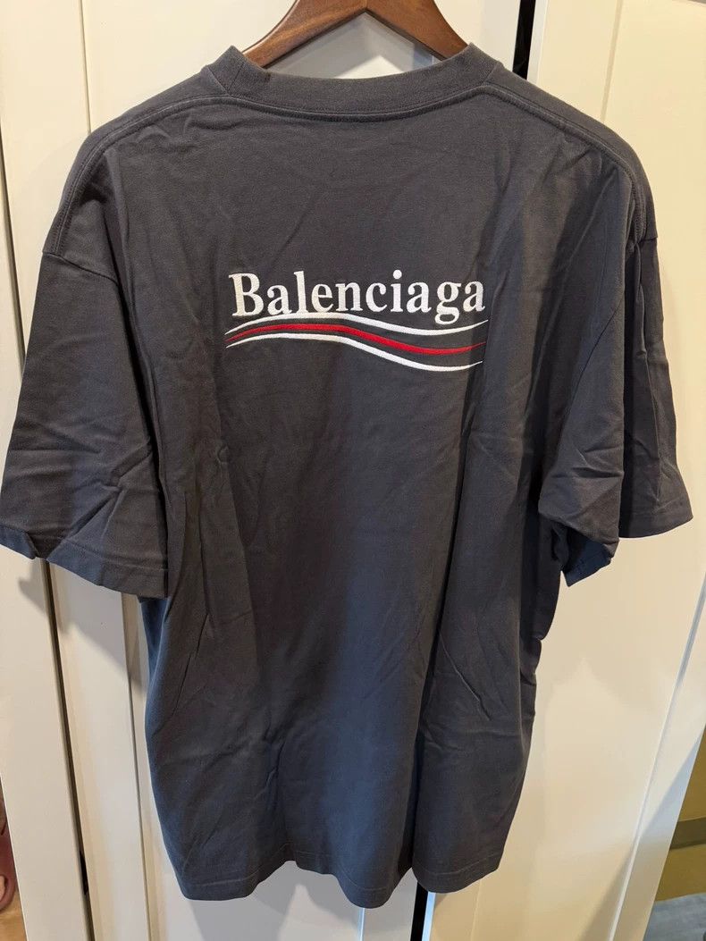 Balenciaga Balenciaga Embroidered Coke Short Sleeve Grey Size US L / EU 52-54 / 3 - 4 Thumbnail