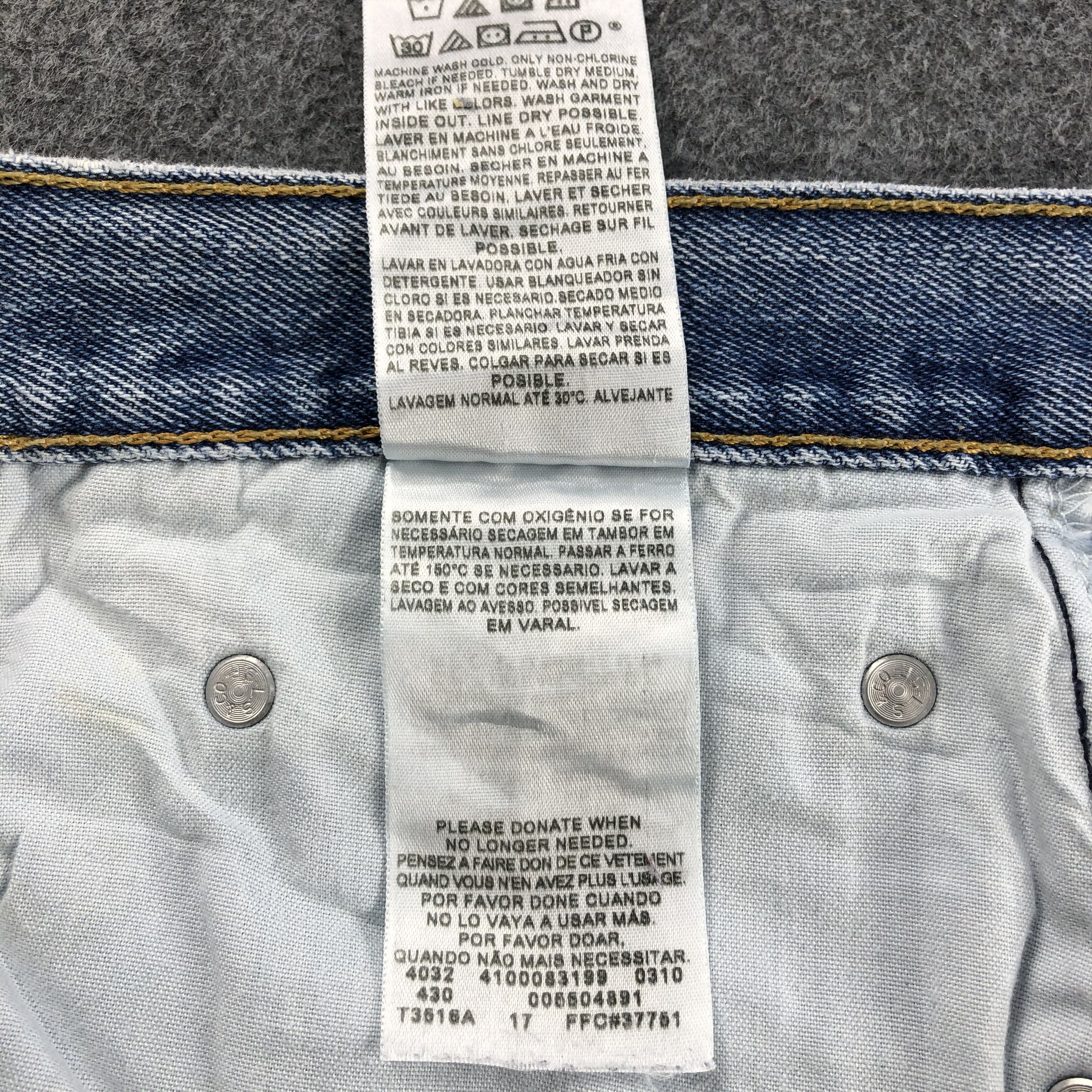 Levi's × Vintage Vintage Light Wash Levis 550 Jeans-JM1300 Size US 40 / EU 56 - 12 Thumbnail