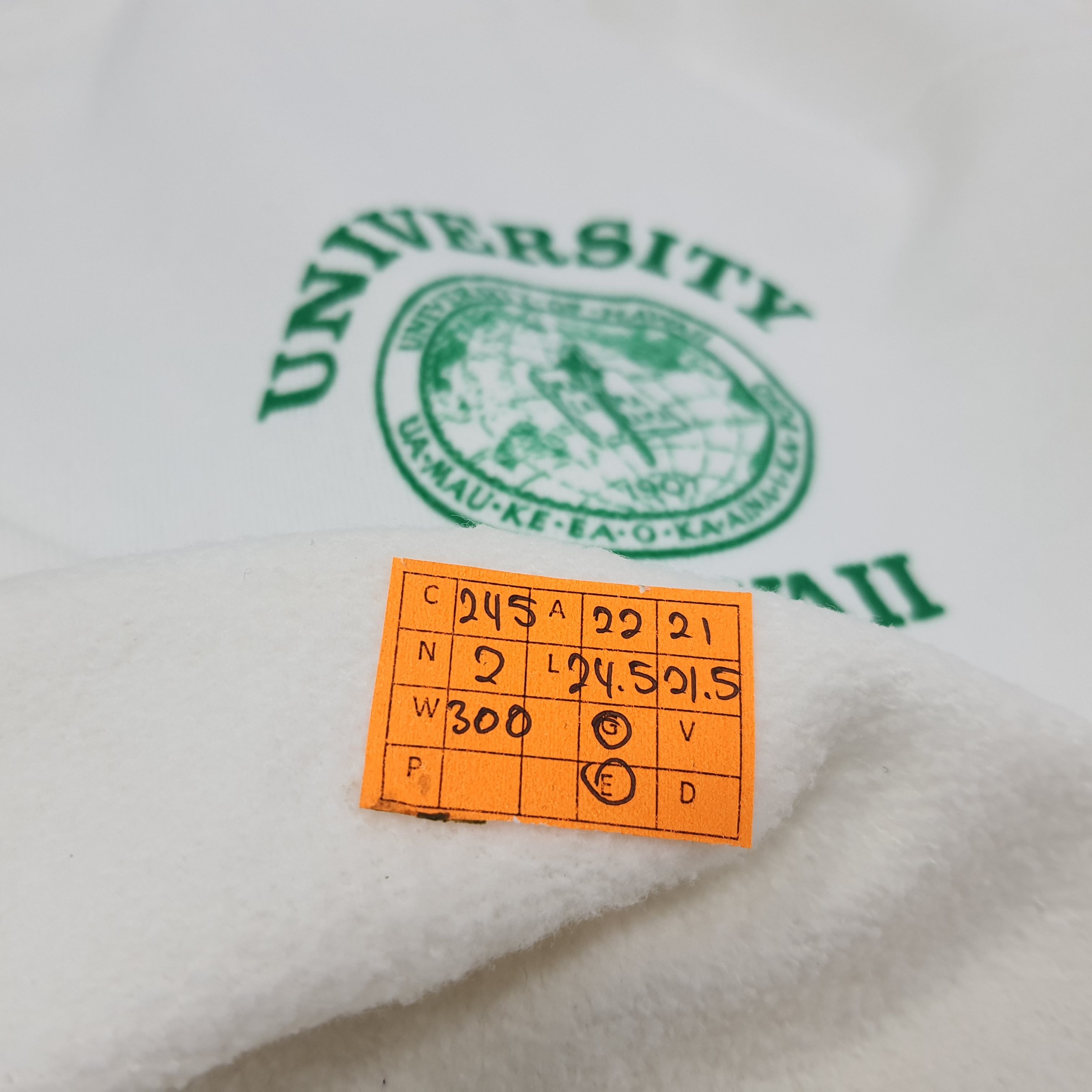 Other Vintage University of Hawaii America Sweatshirt C245N2 Size US M / EU 48-50 / 2 - 6 Thumbnail