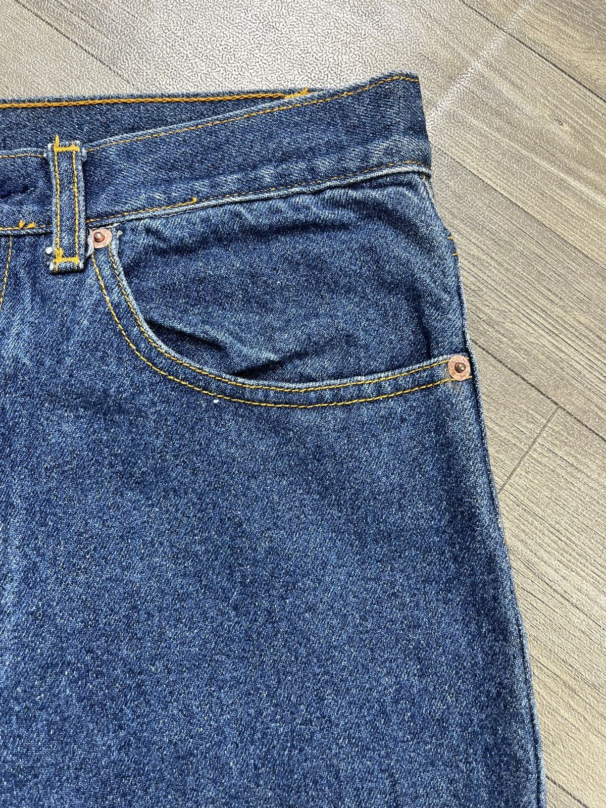 Levi's Vintage Clothing 🇺🇸1990s Vintage Levis 501 USA 31x34 Indigo Blue Jeans Size US 31 - 5 Thumbnail