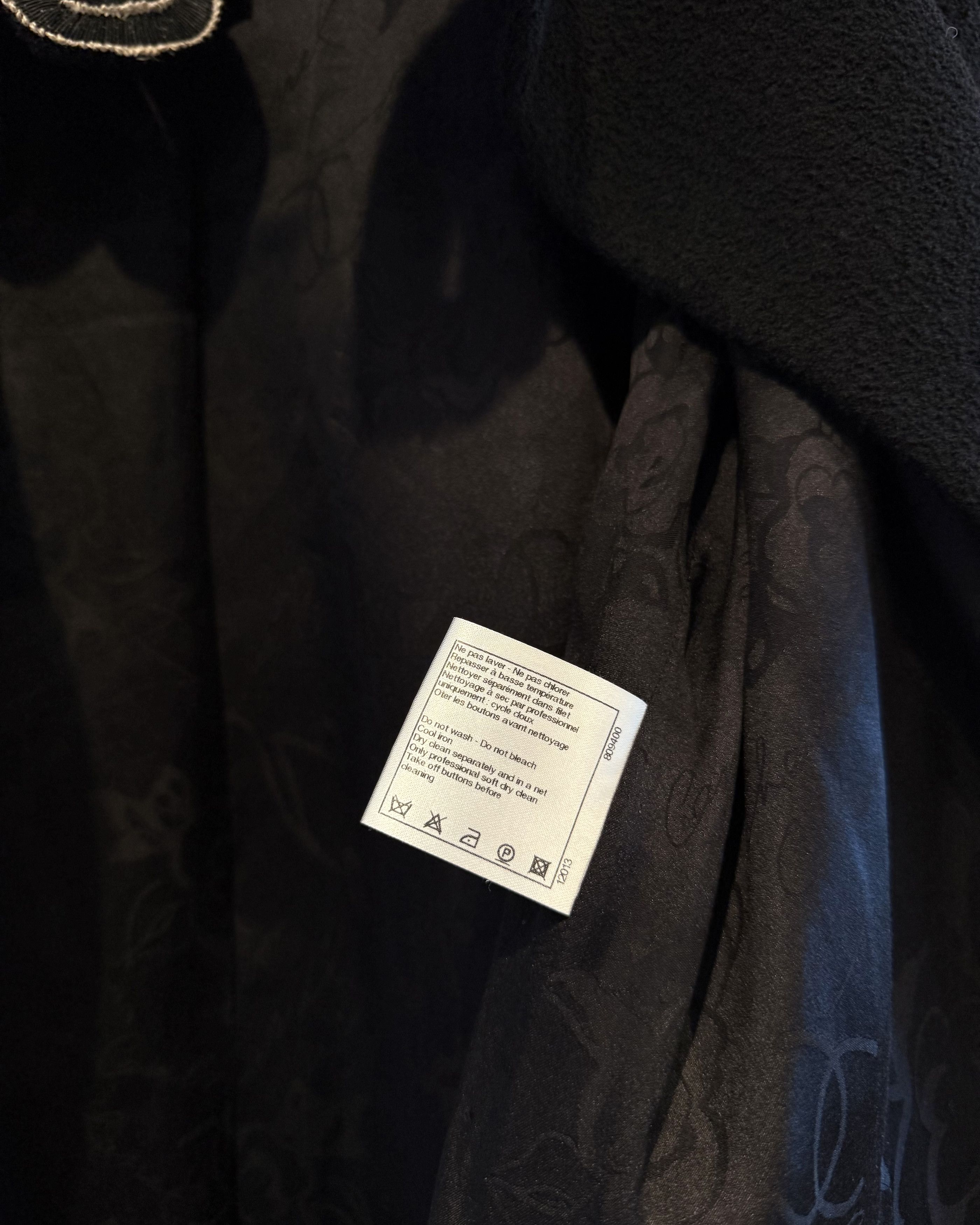 Chanel Chanel 14C Singapore Runway Wool Jacket Size US M / EU 48-50 / 2 - 4 Thumbnail