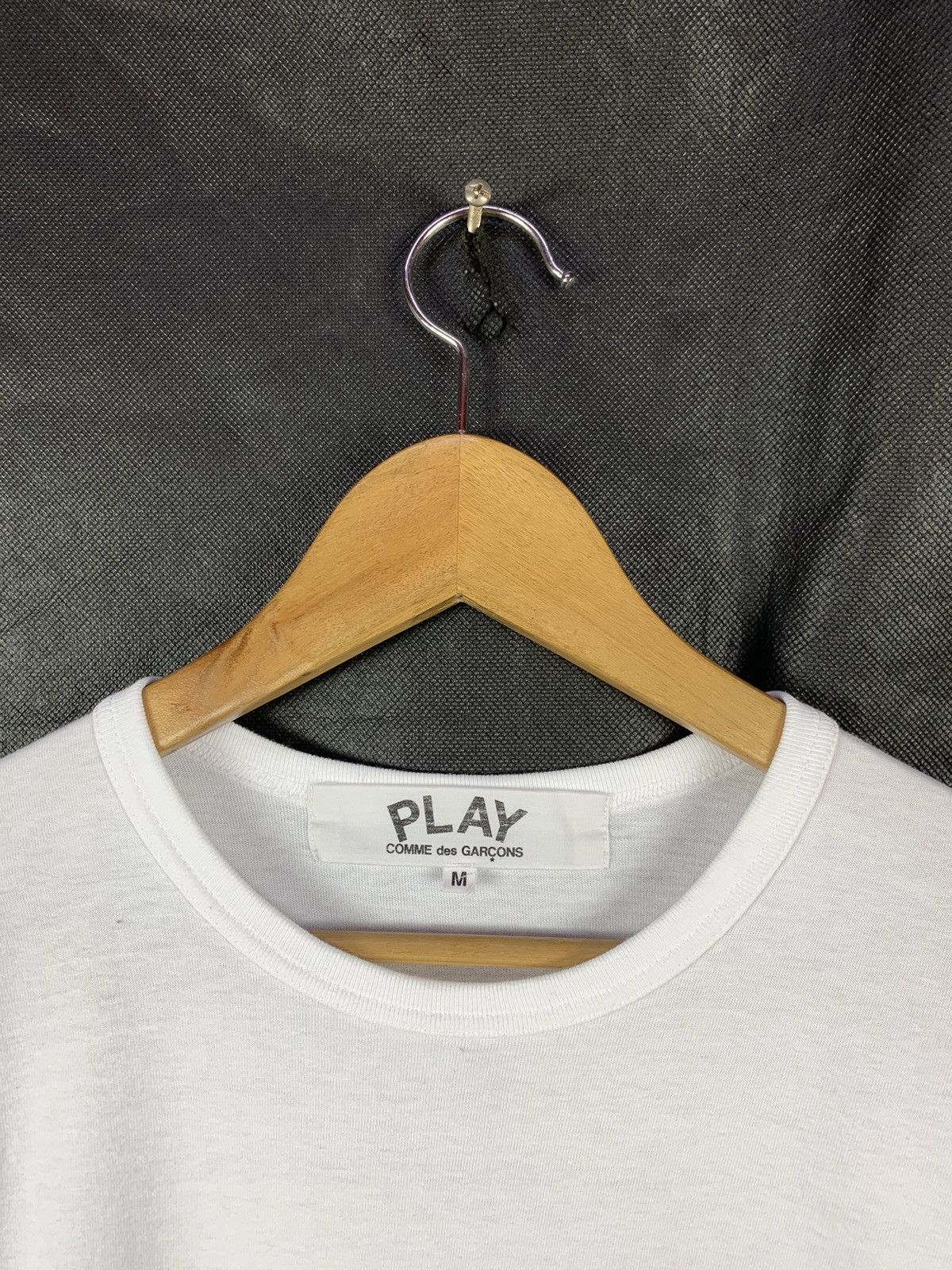 Comme des Garcons Steals! Play Comme Des Garcons Designer Tee Size US M / EU 48-50 / 2 - 7 Thumbnail
