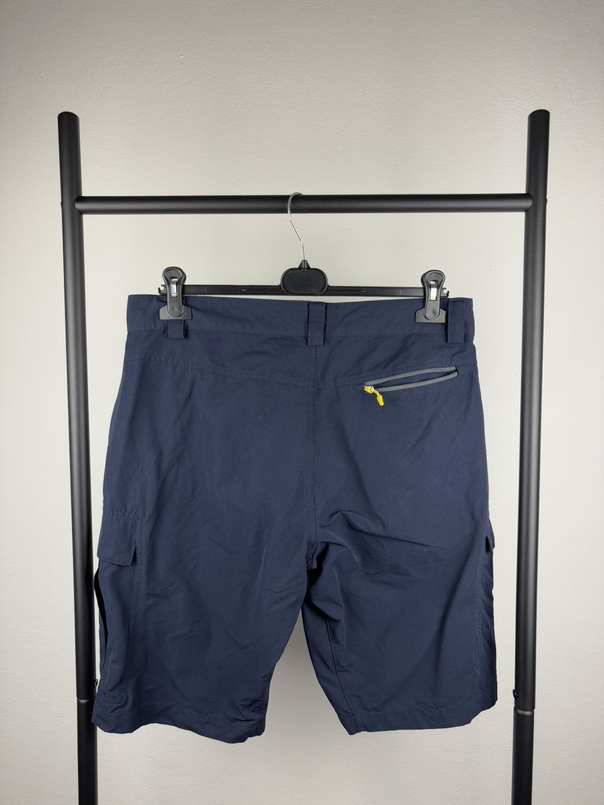 Helly Hansen Helly Hansen outdoor shorts size 33 Size US 33 - 4 Thumbnail