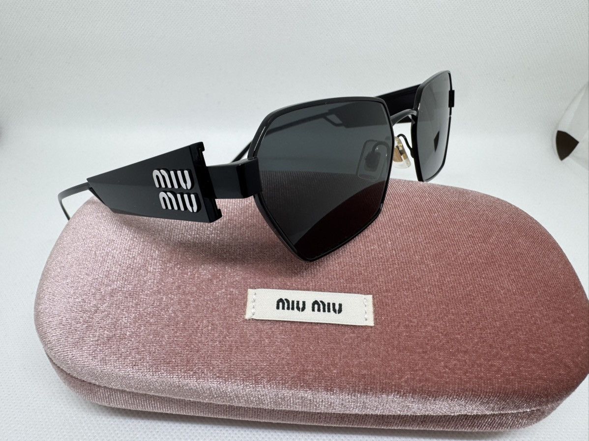 Miu Miu NEW Miu Miu sunglasses MIU MIU 53WS 1AB5S0 DARK GREY Size ONE SIZE - 3 Thumbnail