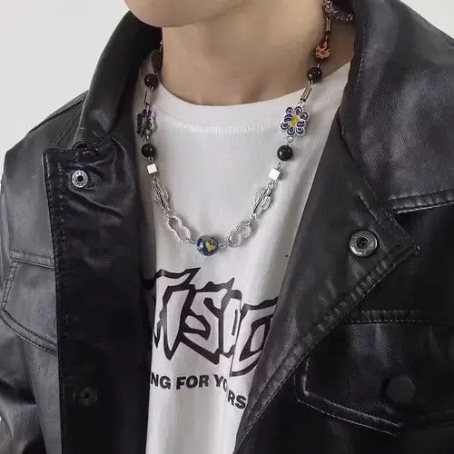 Japanese Brand Retro punk cactus the planet chain necklace aesthetic Size ONE SIZE - 3 Thumbnail