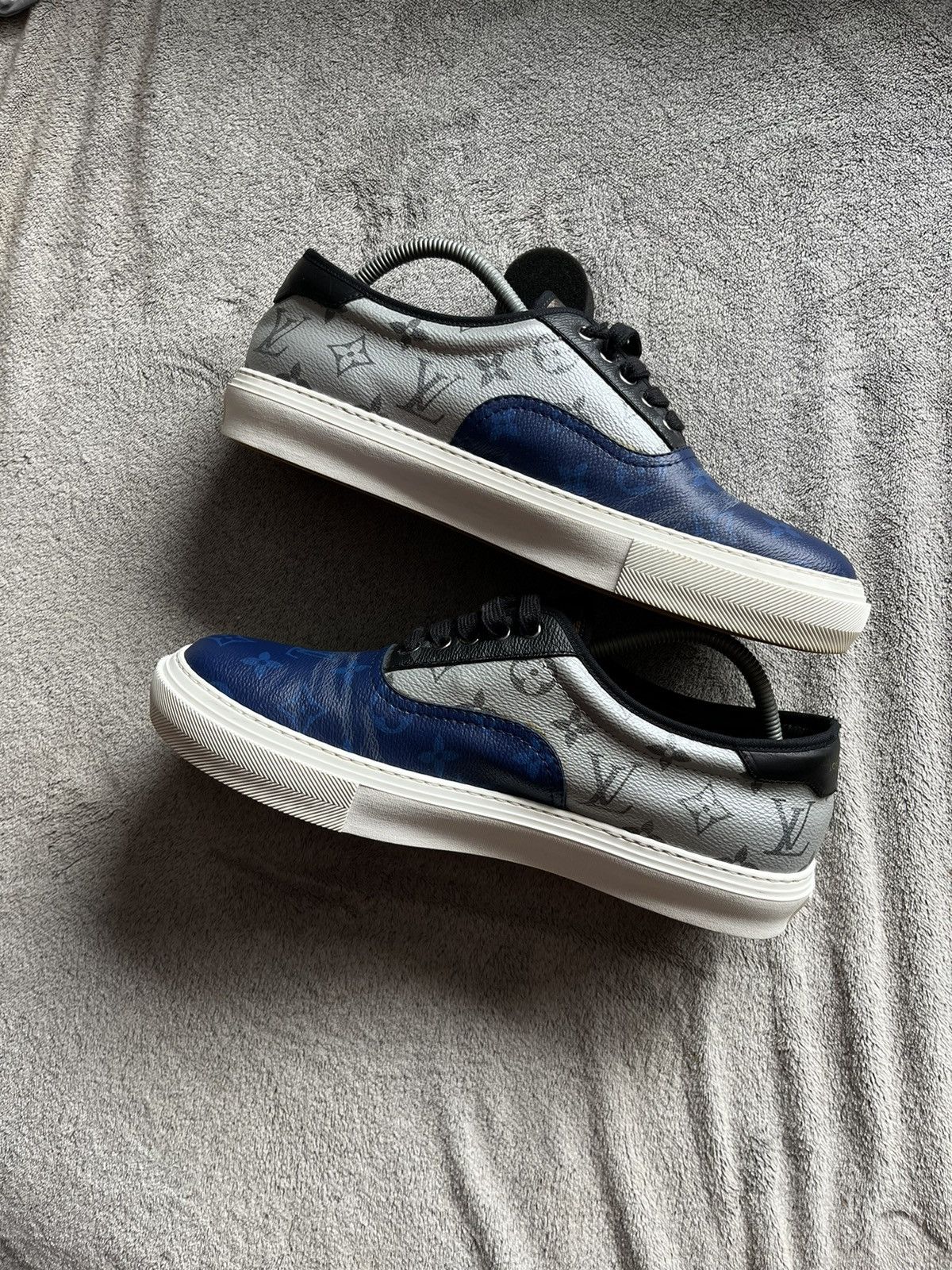 Designer × Louis Vuitton Louis Vuitton Monogram Trocadero Sneaker Low 'Blue Silver' Size US 11 / EU 44 - 3 Thumbnail