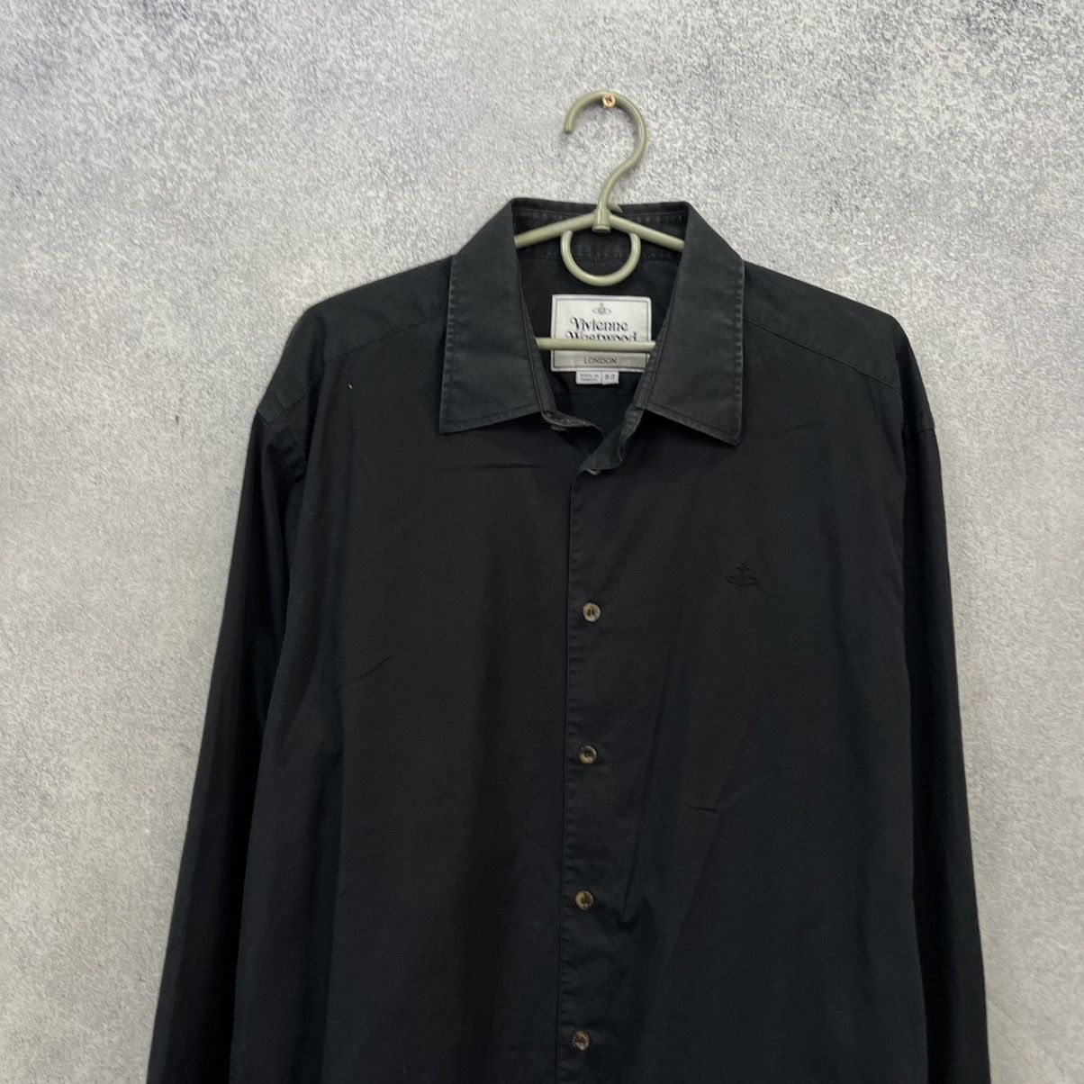 Vivienne Westwood Vivienne Westwood Shirt Black Rare Mini Logo Size US L / EU 52-54 / 3 - 3 Thumbnail